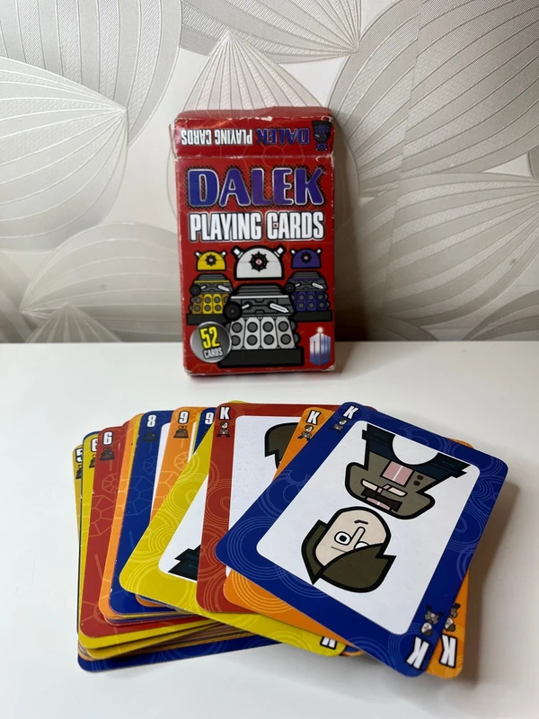 Kortų žaidimas „Dalek“