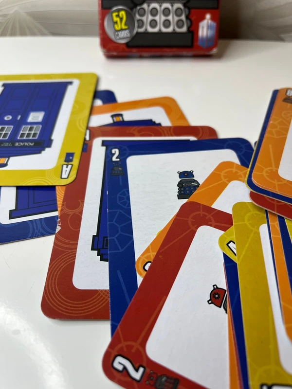 Kortų žaidimas „Dalek“