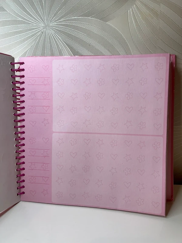 „Funky Memories“ prisiminimų ir užrašų knyga mergaitėms