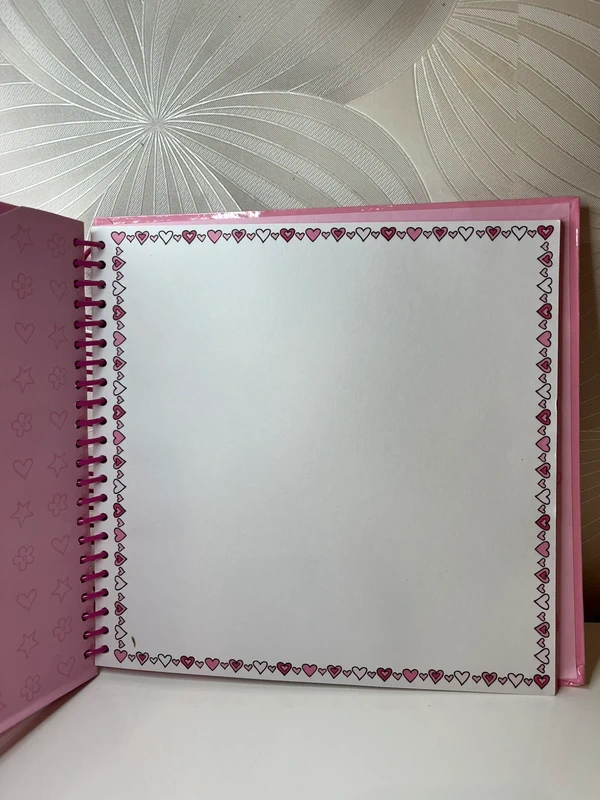 „Funky Memories“ prisiminimų ir užrašų knyga mergaitėms