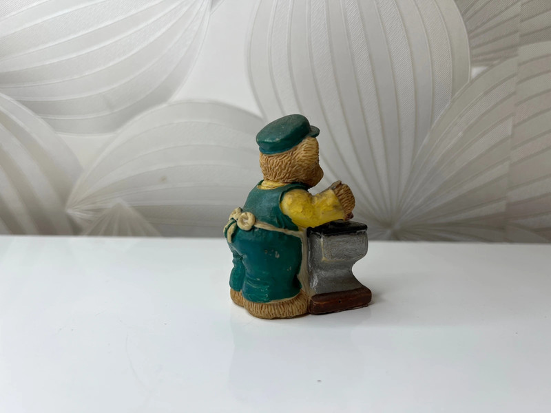 Figūrėlė Meškiukas – kalvis