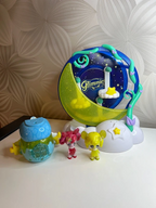 Lėlytės, apžvalgos ratas ir mini namelis „Glimmies“