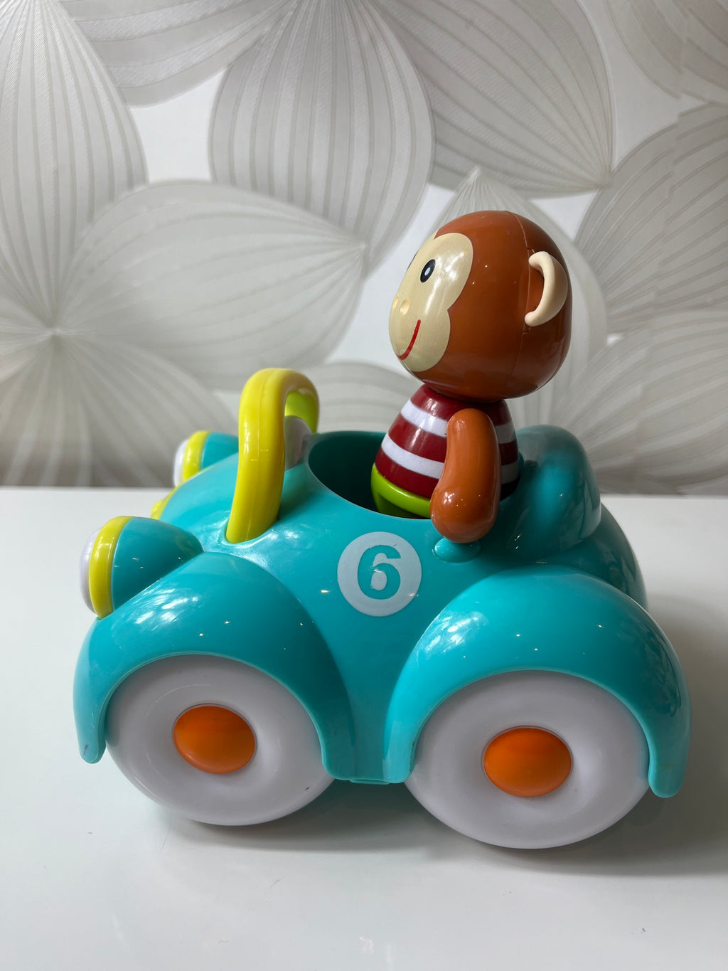 „Monkey in Car“ žaislas vaikams