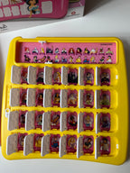 Stalo žaidimas „Guess Who?“ Disney Princess versija – spėliojimo žaidimas vaikams.