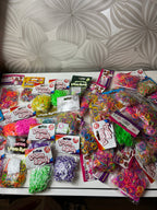 „Rainbow Loom“ apyrankių pynimo rinkinys su 44 vnt. pakelių gumyčių po 300 vnt.