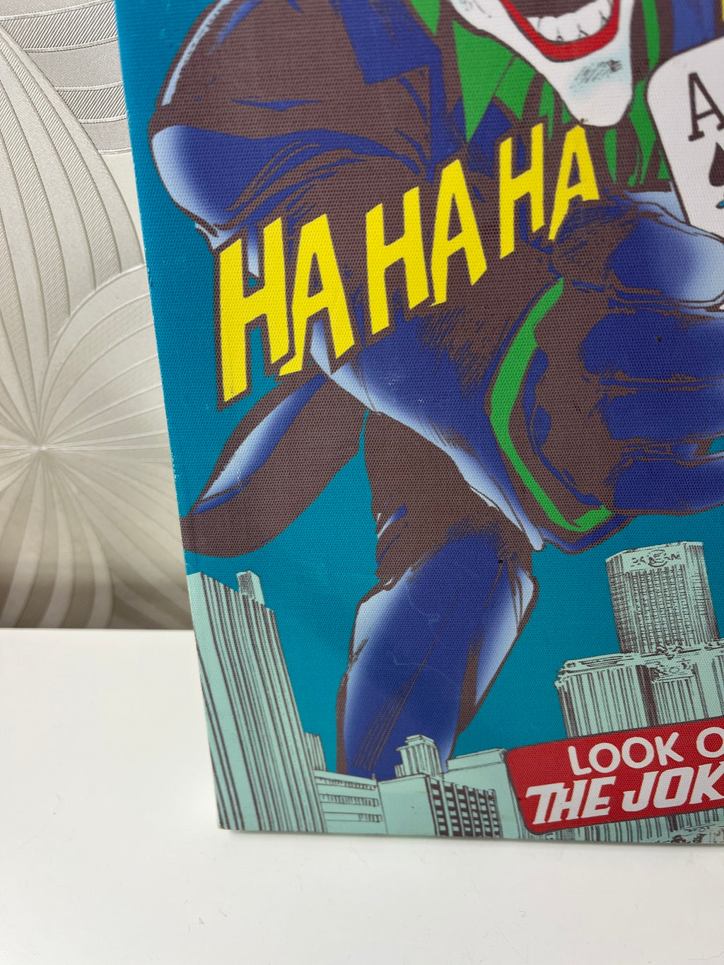 Drobės paveikslas „Batman: Joker's Back In Town“