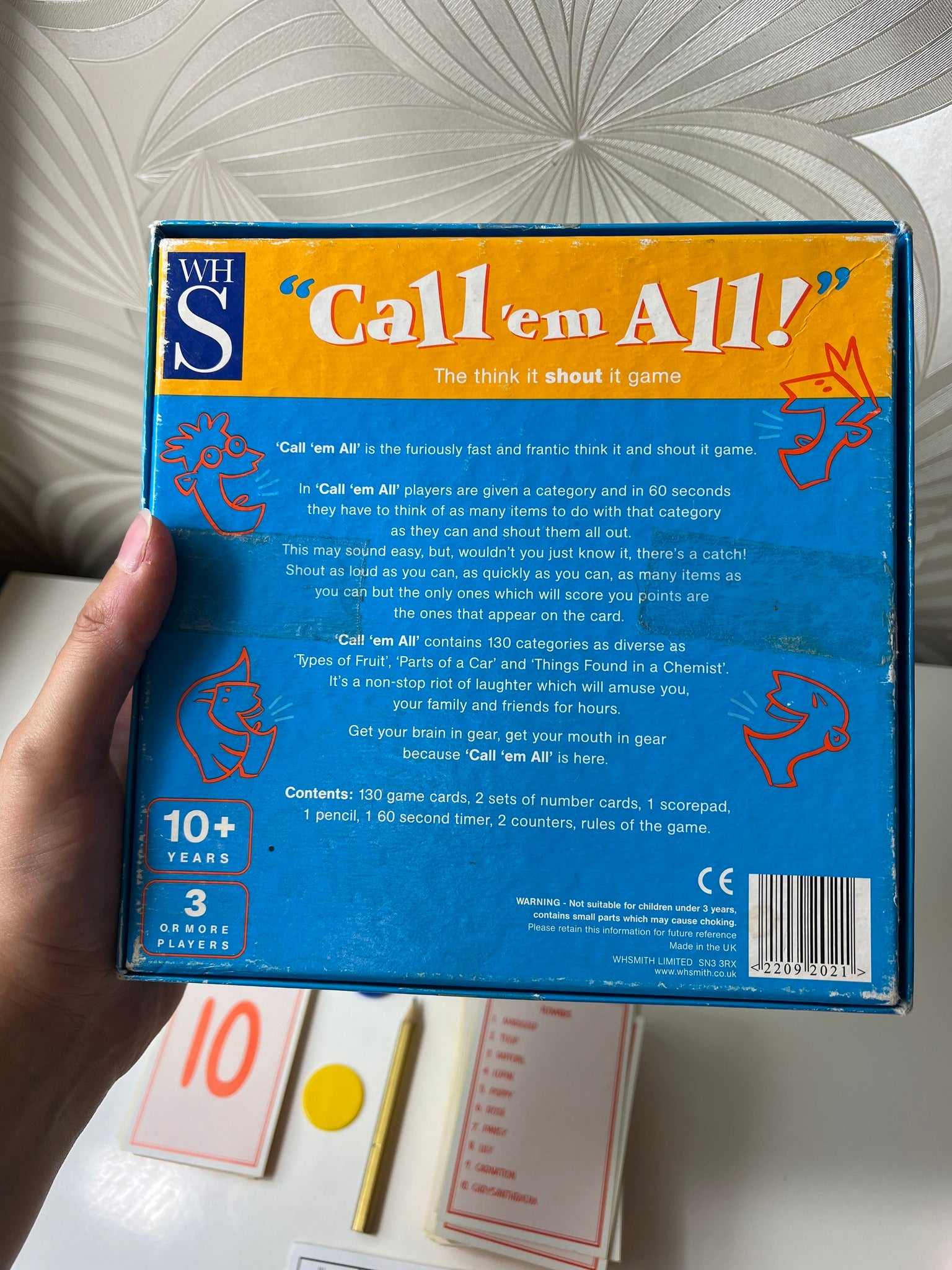 Stalo žaidimas „Call ’em All!”