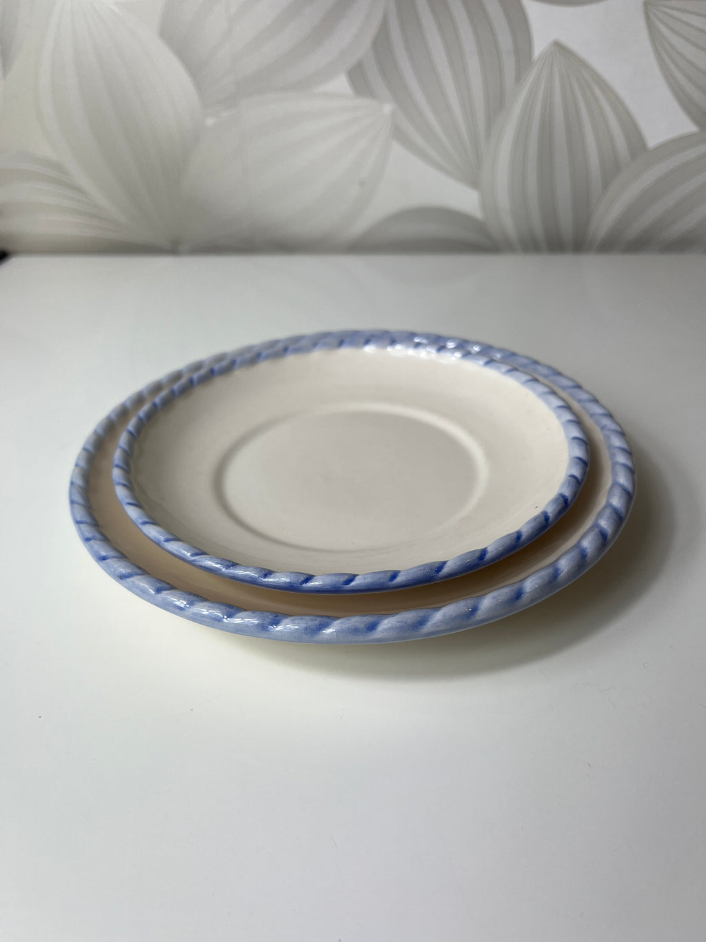 2-ejų lėkštelių komplektas