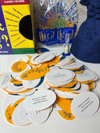 Stalo žaidimas “Who's in the Bag?”