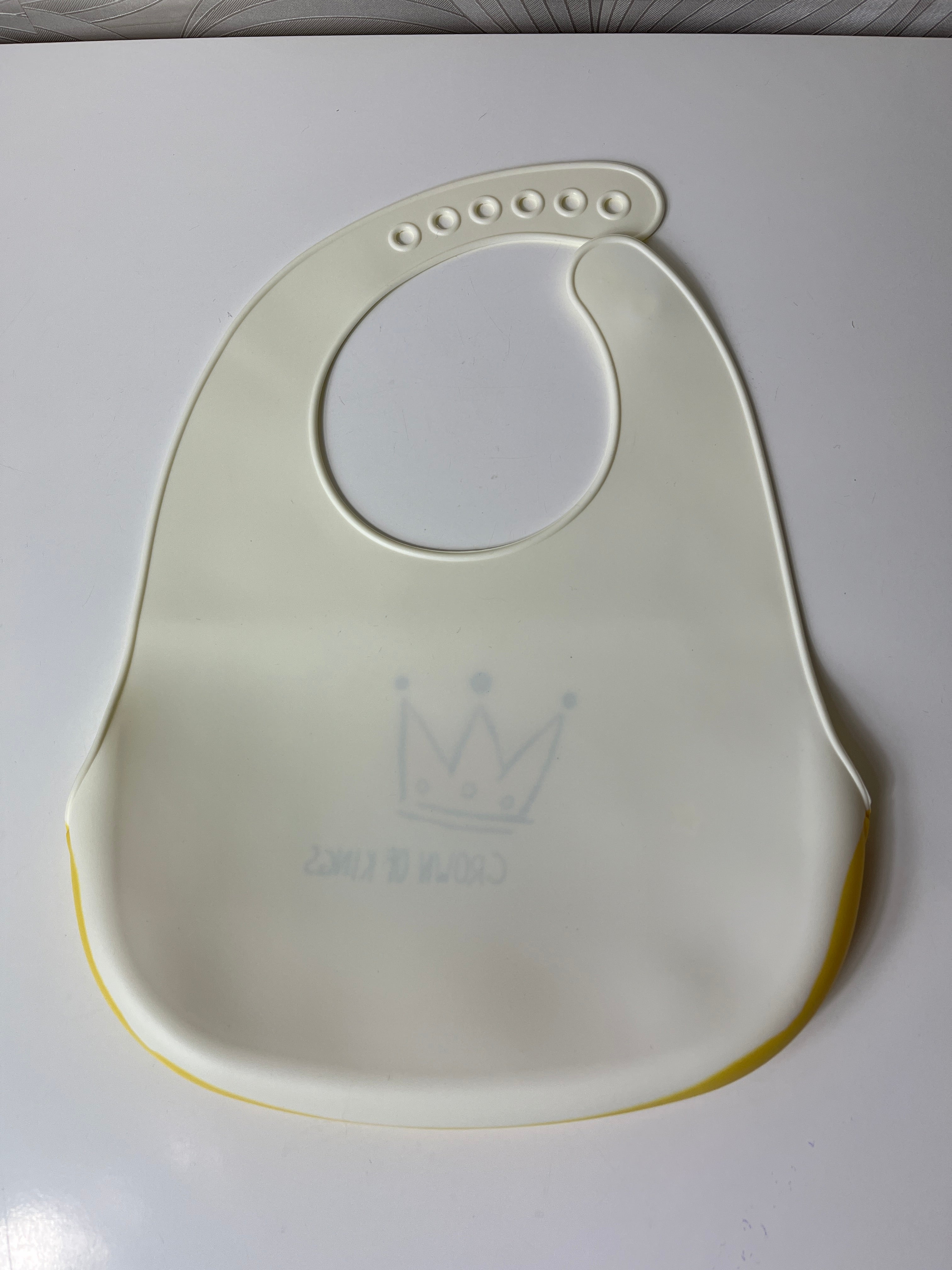 Silikoninis seilinukas vaikui su karūna