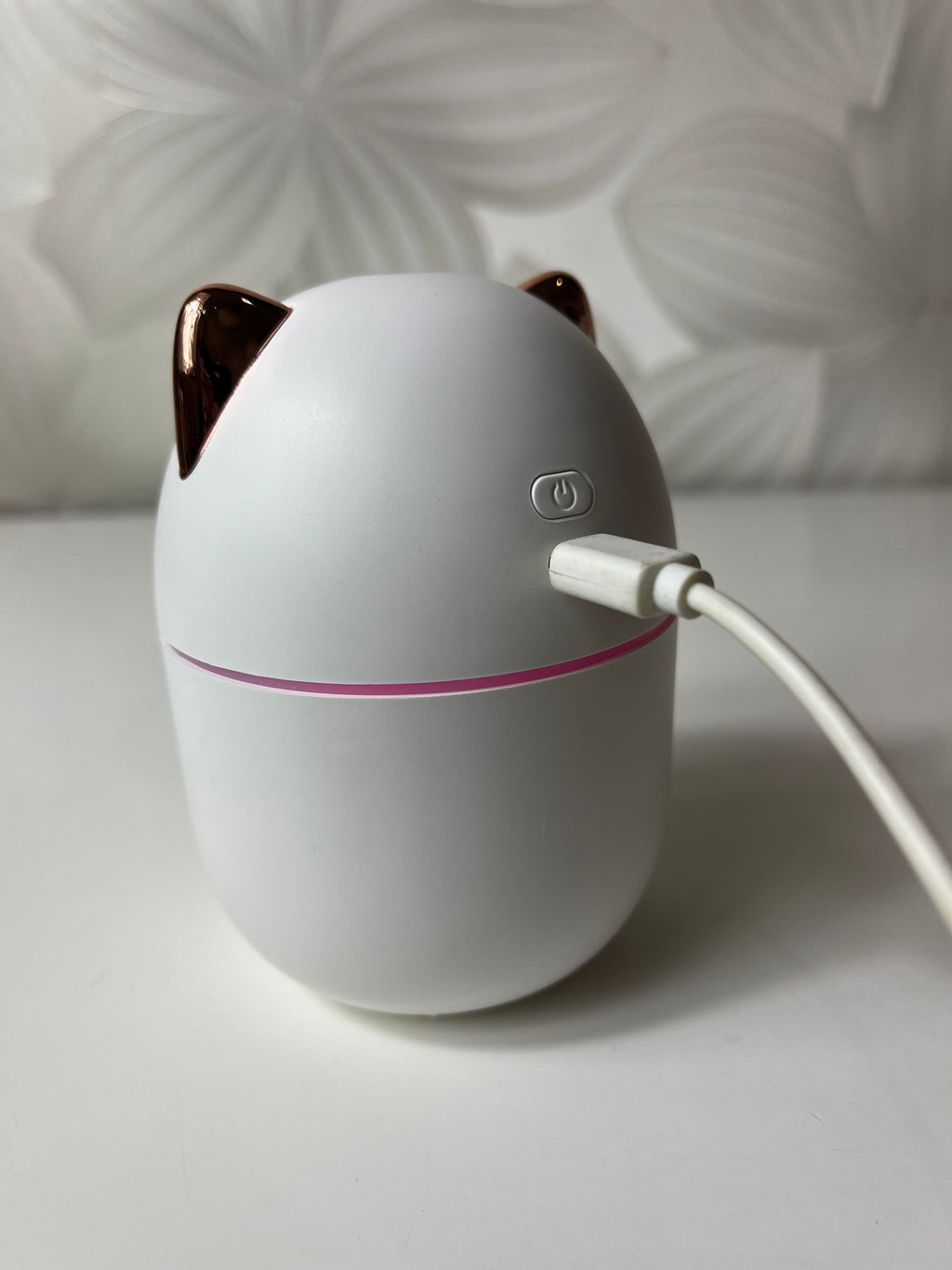 Smagus katytės formos aromaterapinis difuzorius