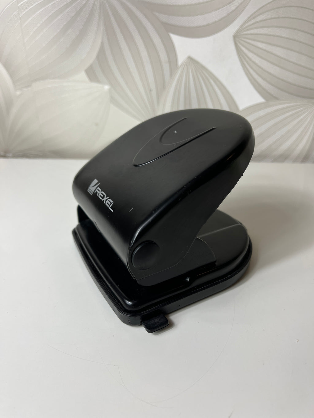 Skylamušis popieriui „Rexel“