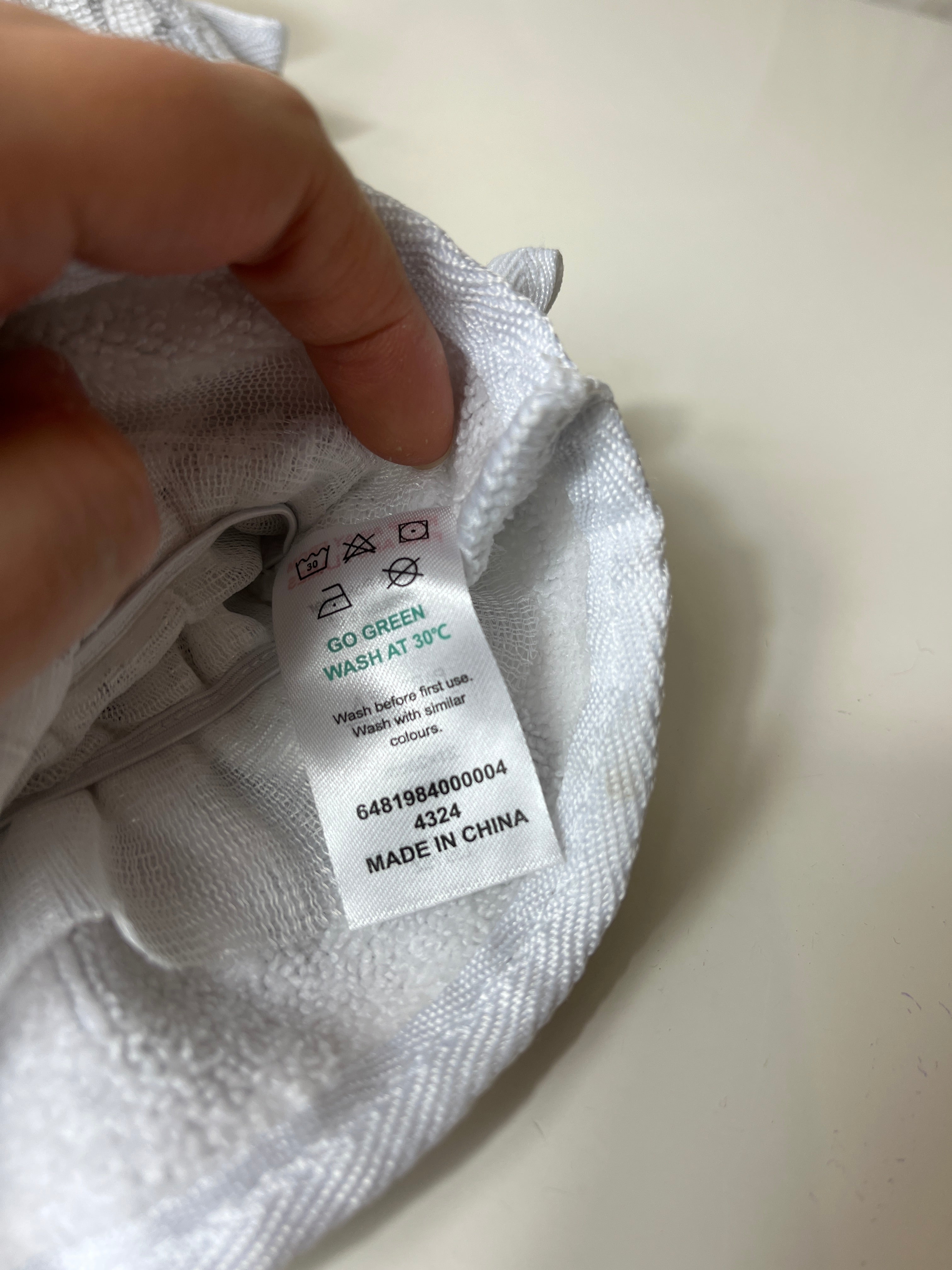 Pirštinės nusausinti gyvūnų kailiui