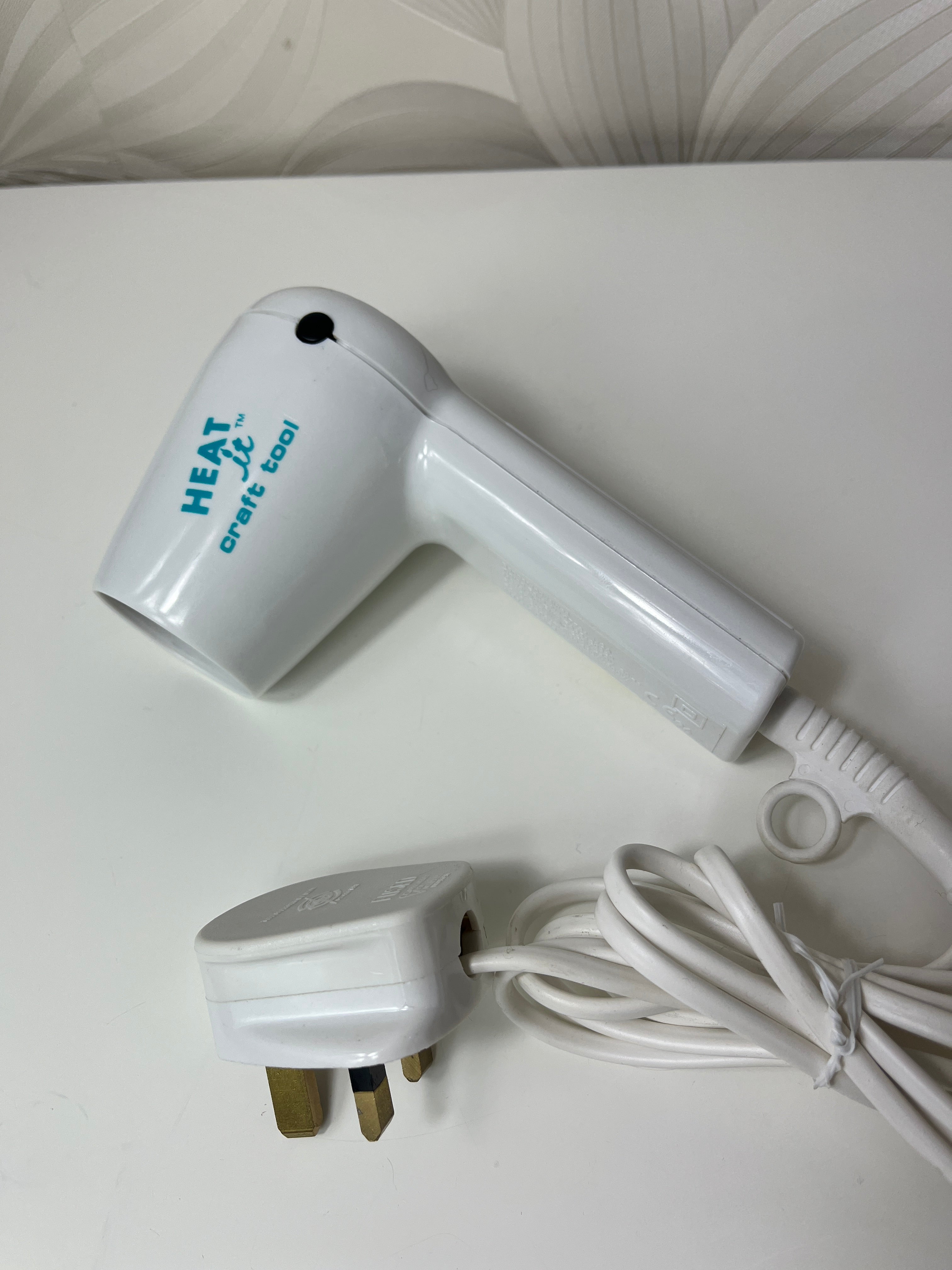 Džiovinimo prietaisas rankdarbiams