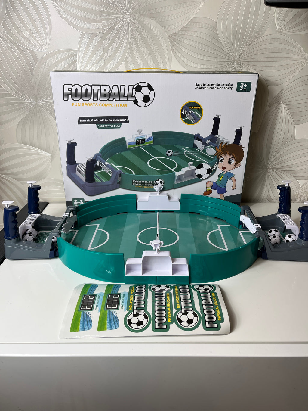 Stalo žaidimas „Football“