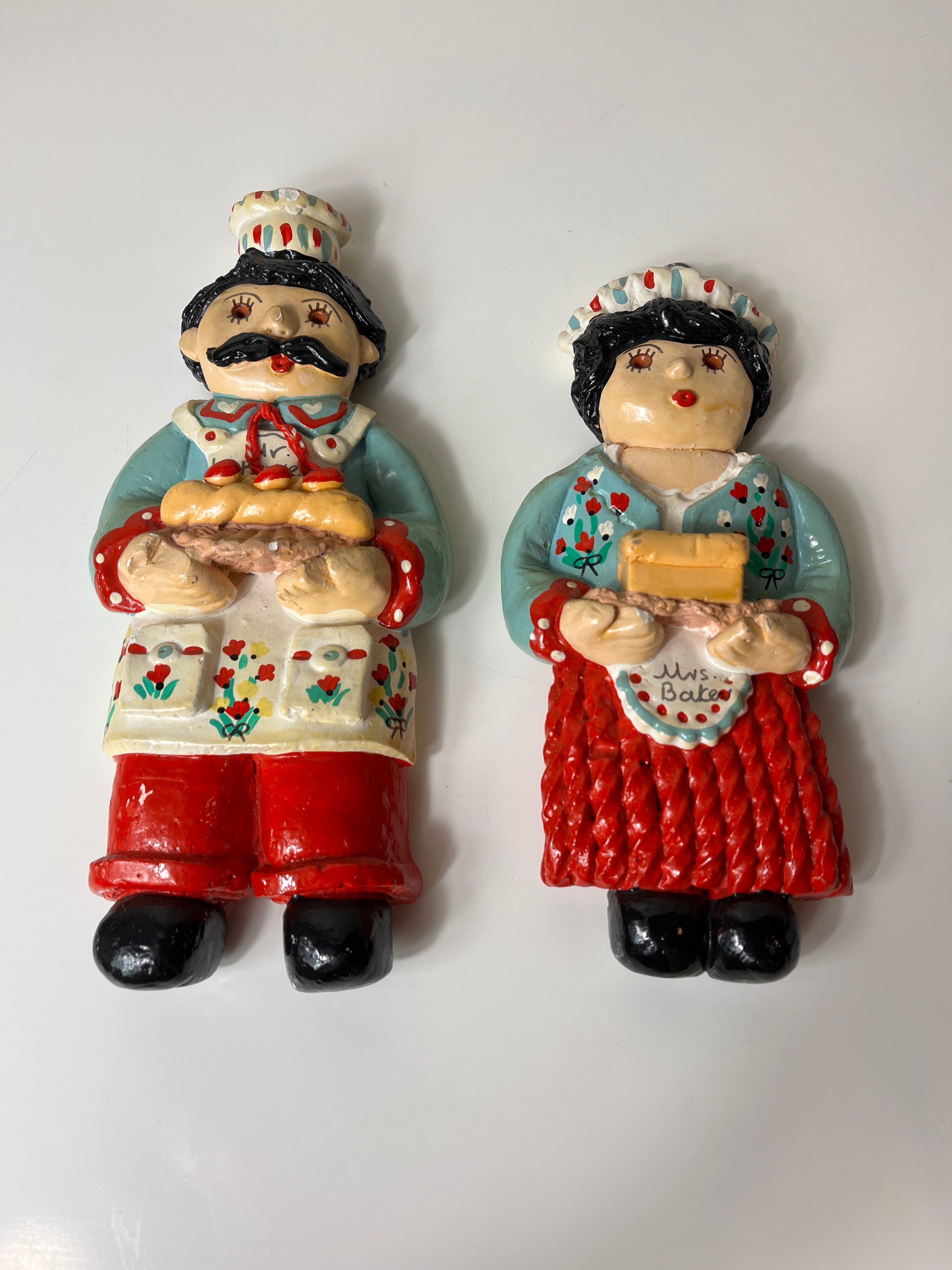 Vintažinės rankų darbo lėlės „Ponia ir Ponas Kepėjai“