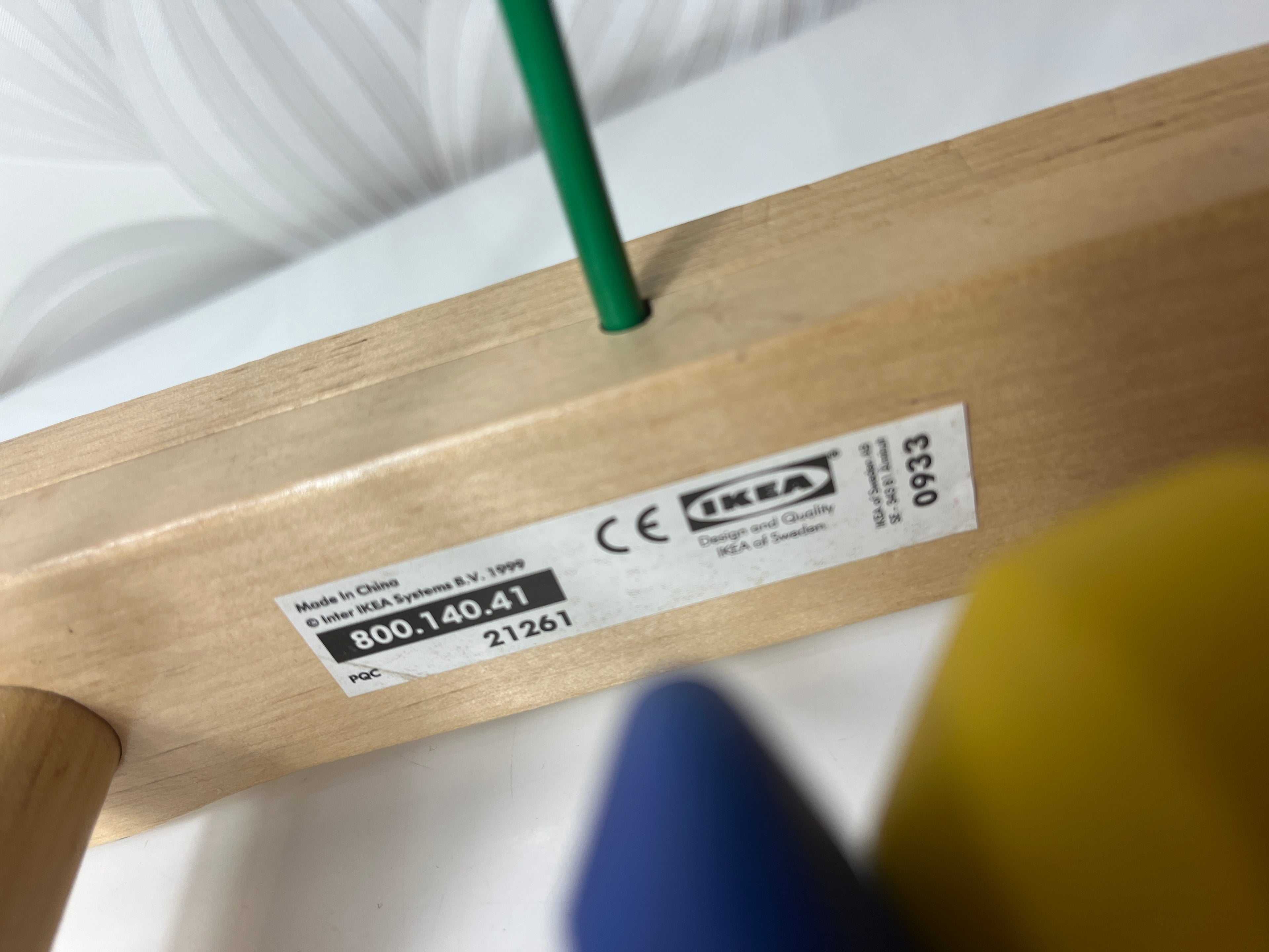 Lavinamasis žaislas su spalvotais kubeliais