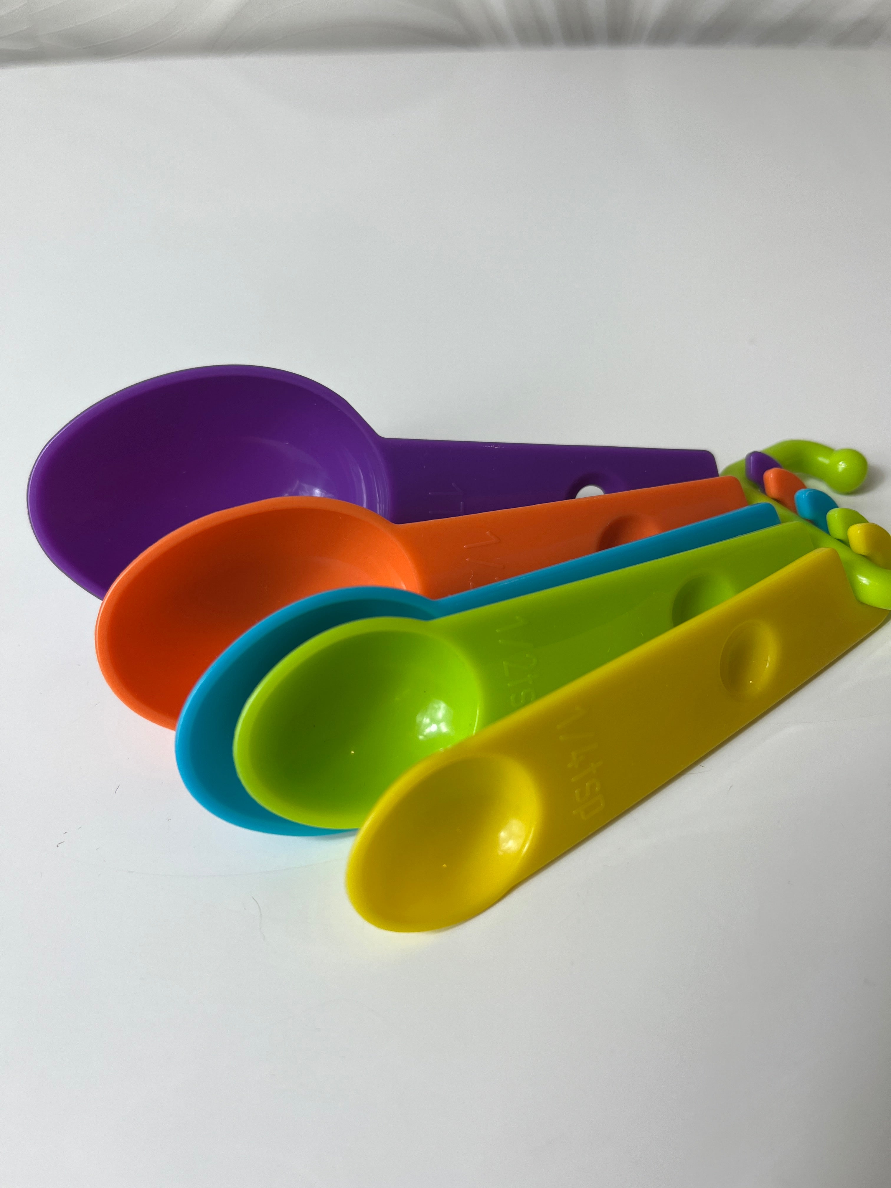 Spalvoti matavimo šaukšteliai (5 vnt.)