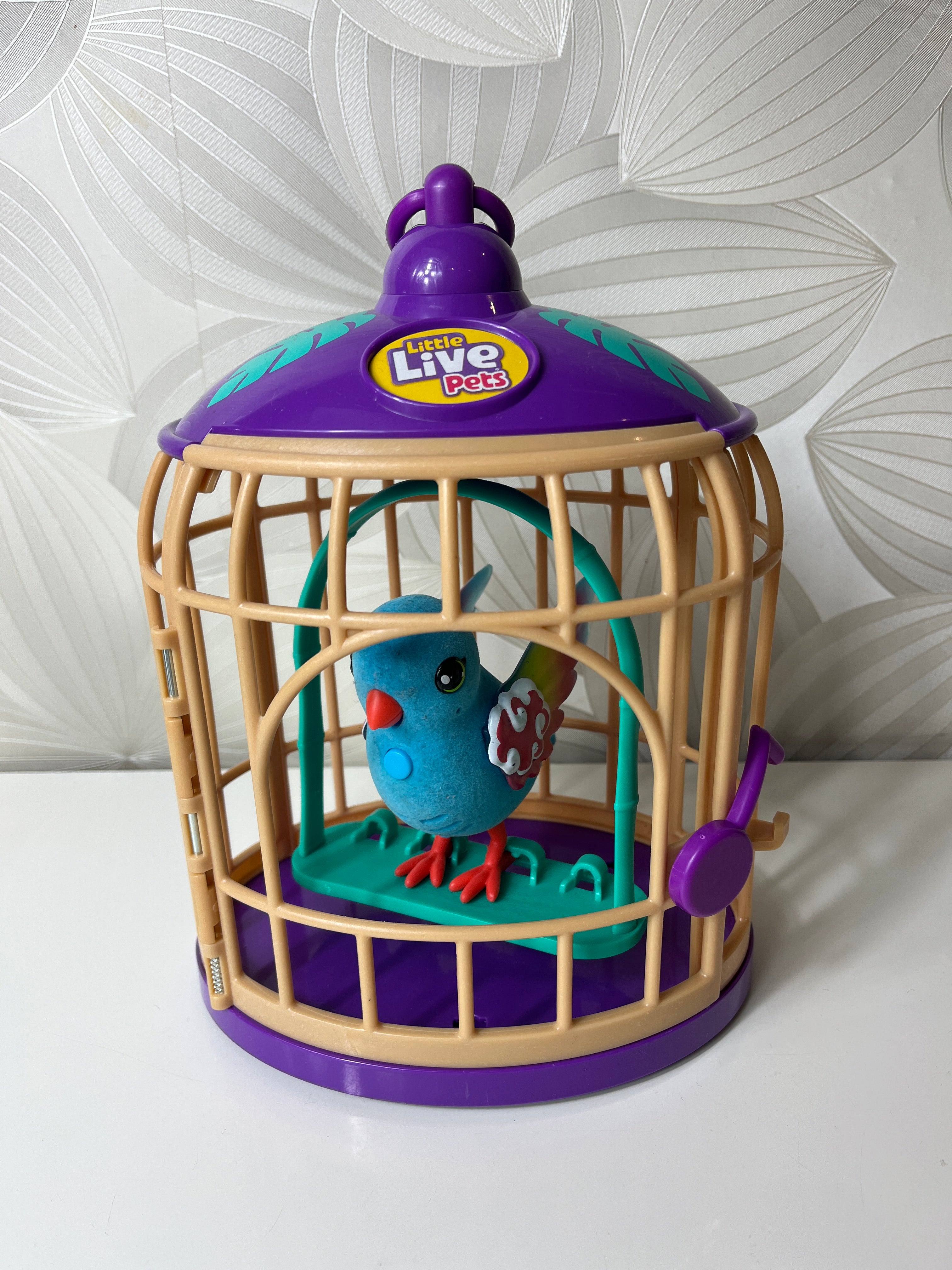 „Little Live Pets“ interaktyvus paukštelis narvelyje