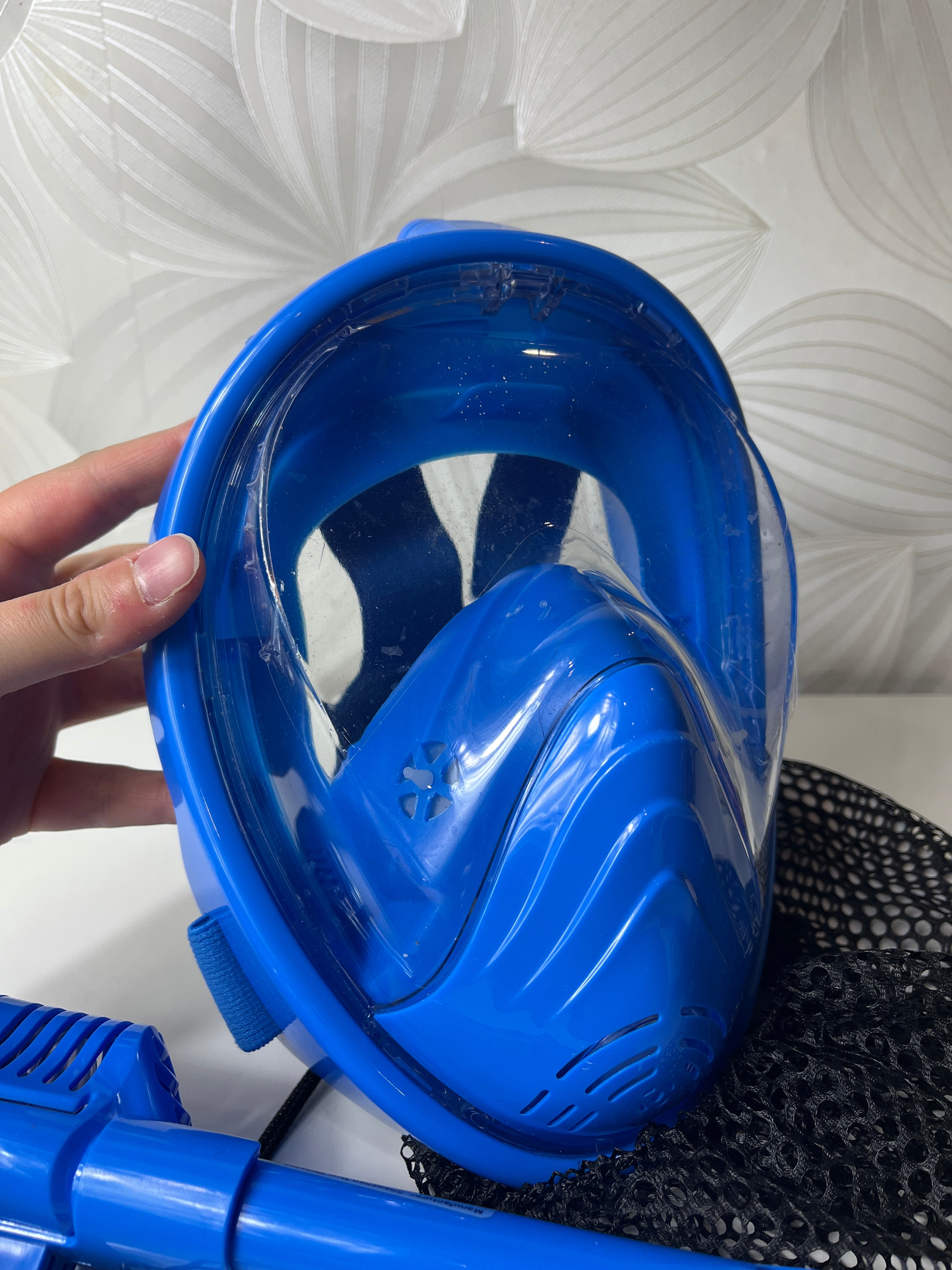 Vaikiška nardymo kaukė su vamzdeliu