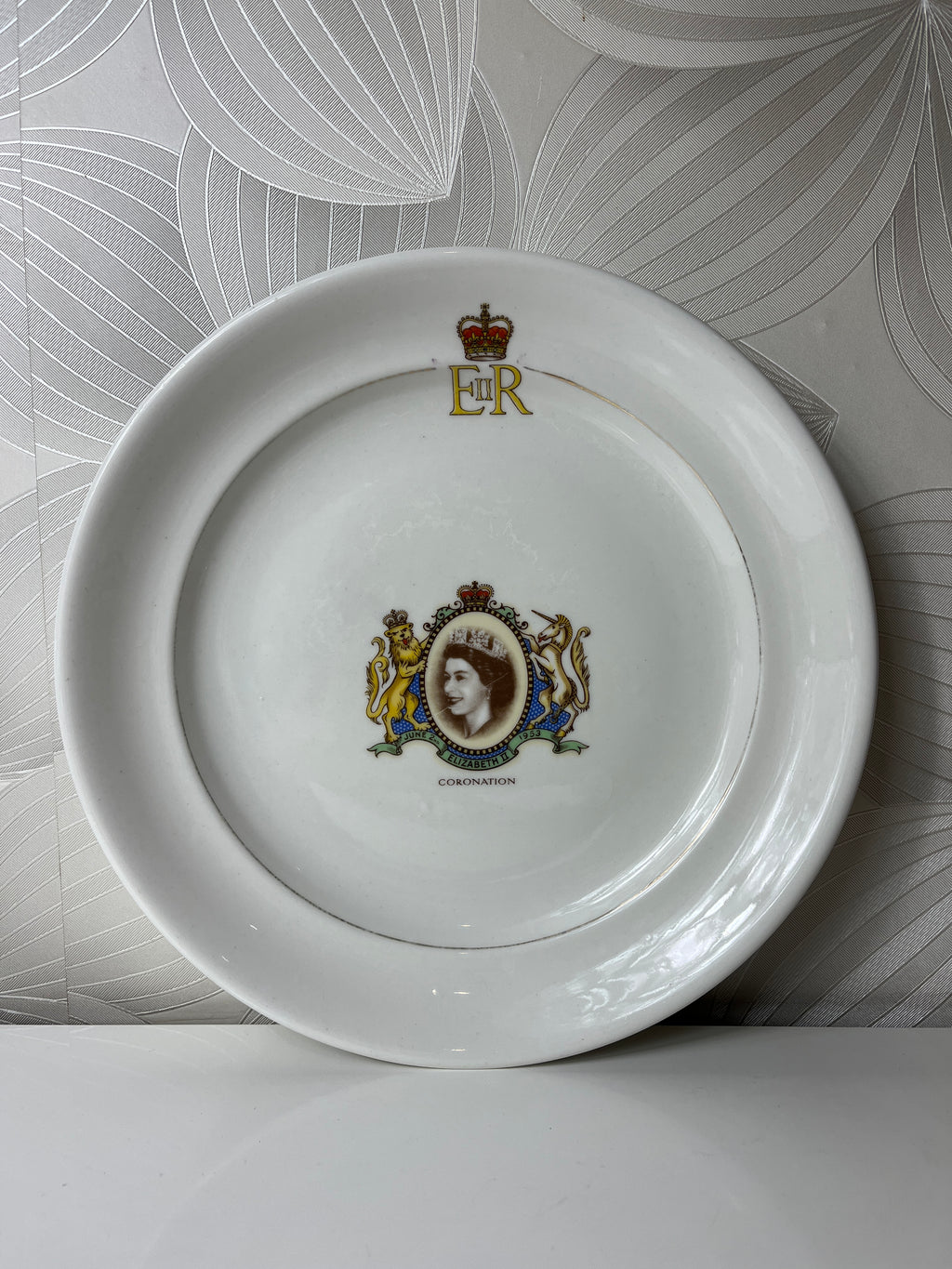 Vintažinė dekoratyvinė lėkštė – Karalienės Elžbietos II karūnavimas (1953)