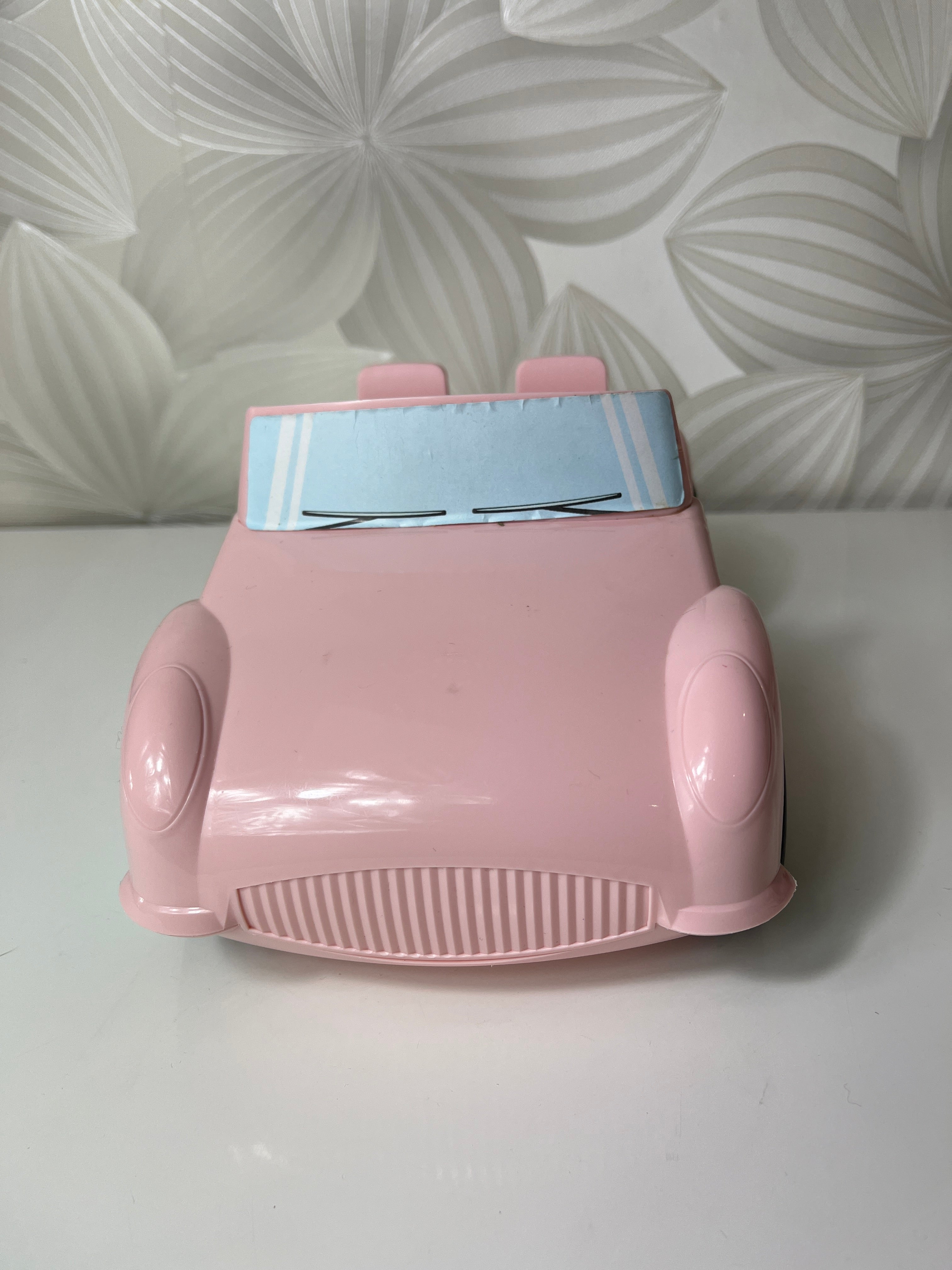 Rožinis žaislinis lėlių automobilis-kabrioletas
