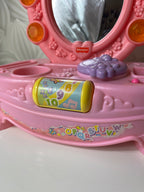 Vaikiška kosmetinė–tualetinis staliukas „Fisher-Price“