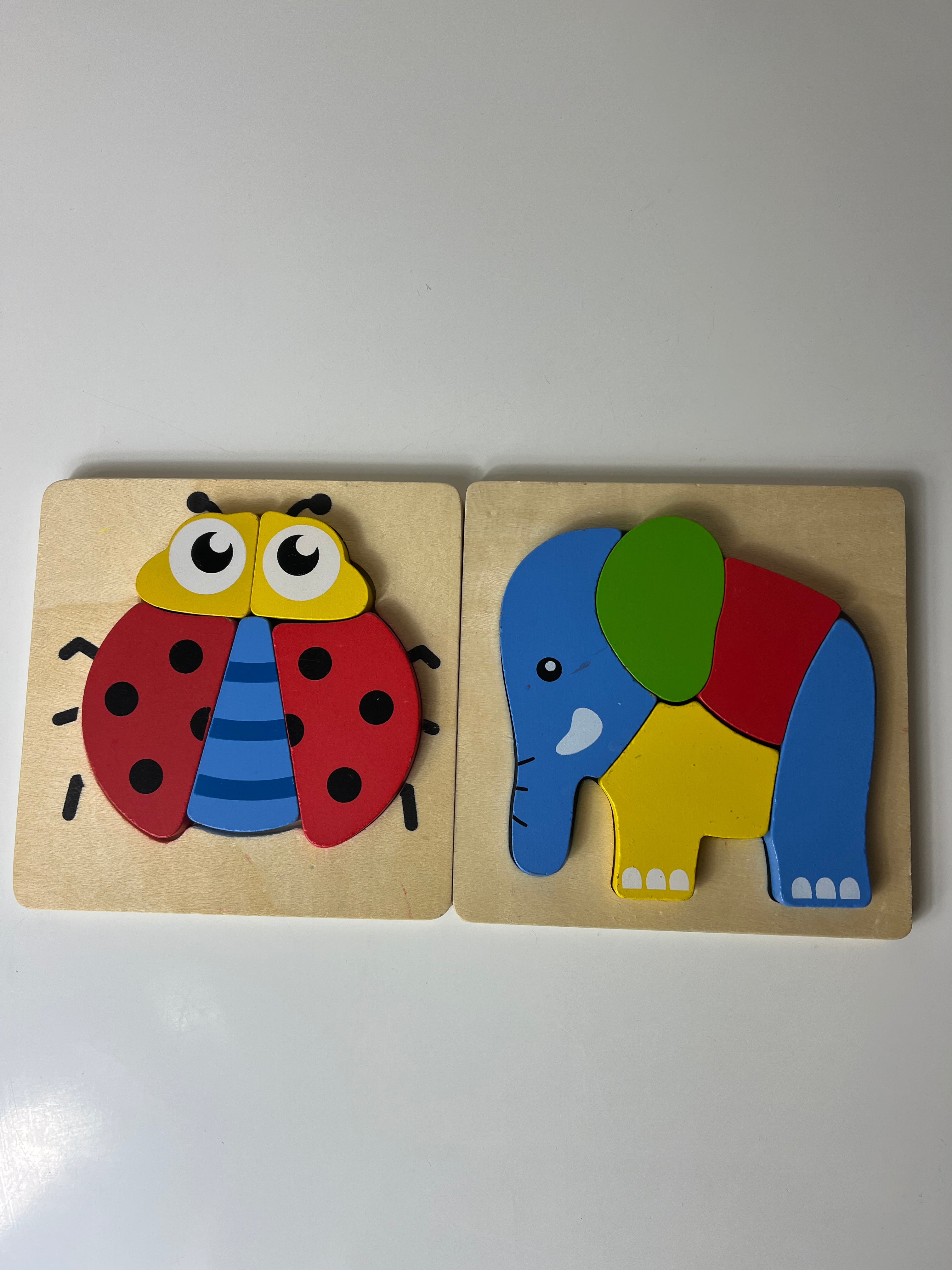 Medinės dėlionės su boružėle ir drambliuku