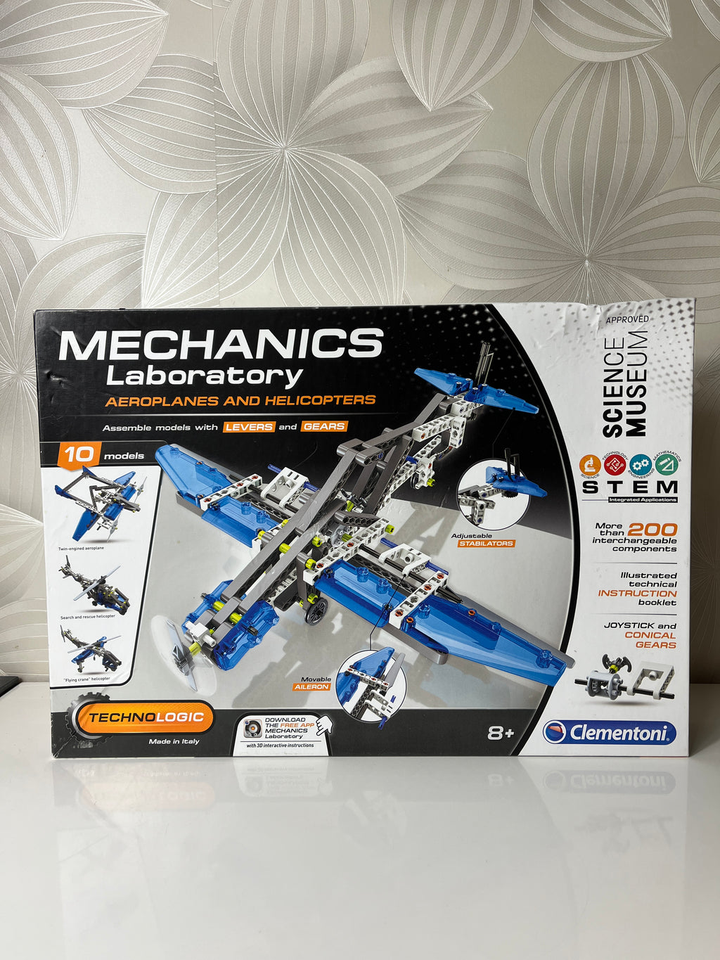 „Mechanics Laboratory – Aeroplanes and Helicopters“ konstruktorius