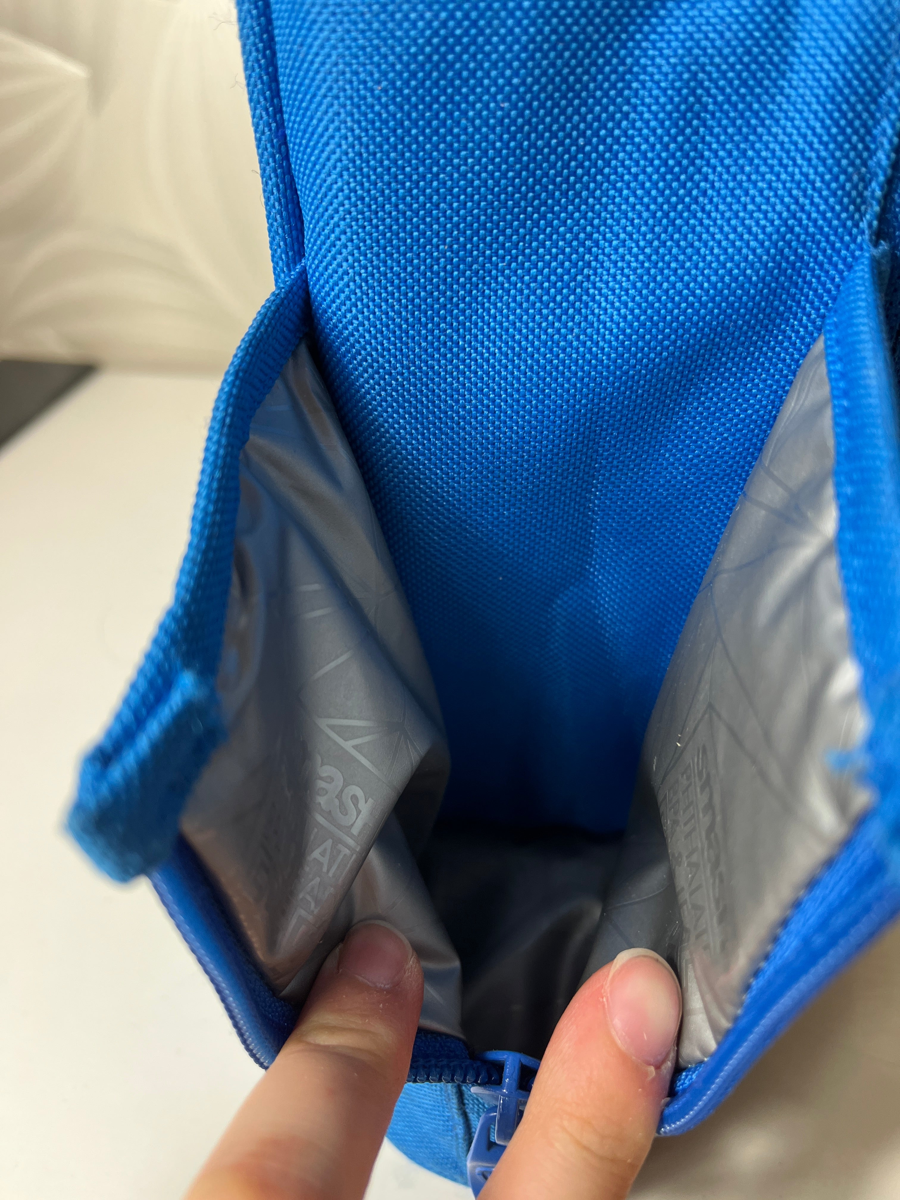 Vaikiška pietų dėžutė-šaltkrepšis „Rykliukas“