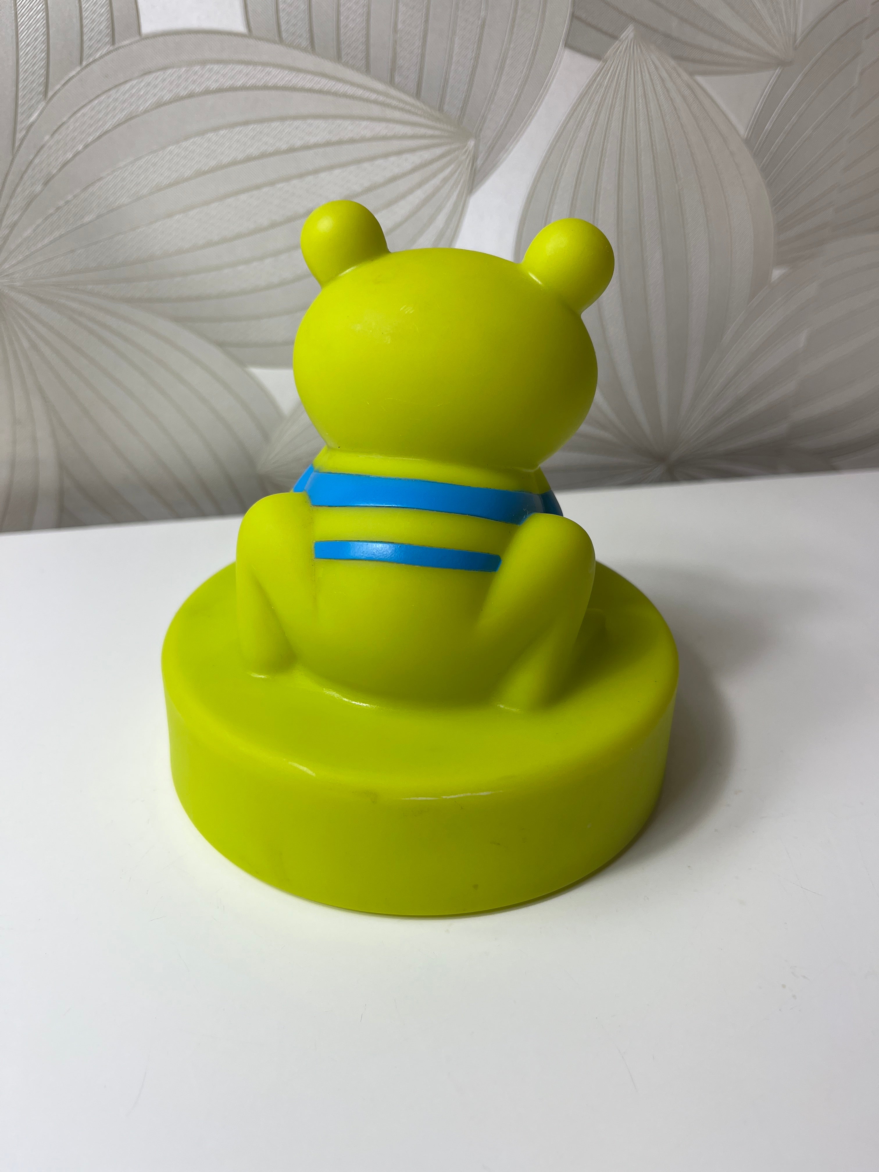 Naktinė varlės lempa