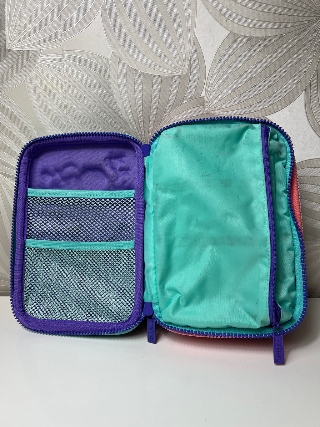 „Smiggle“ vienaragio penalas (3-jų dalių)