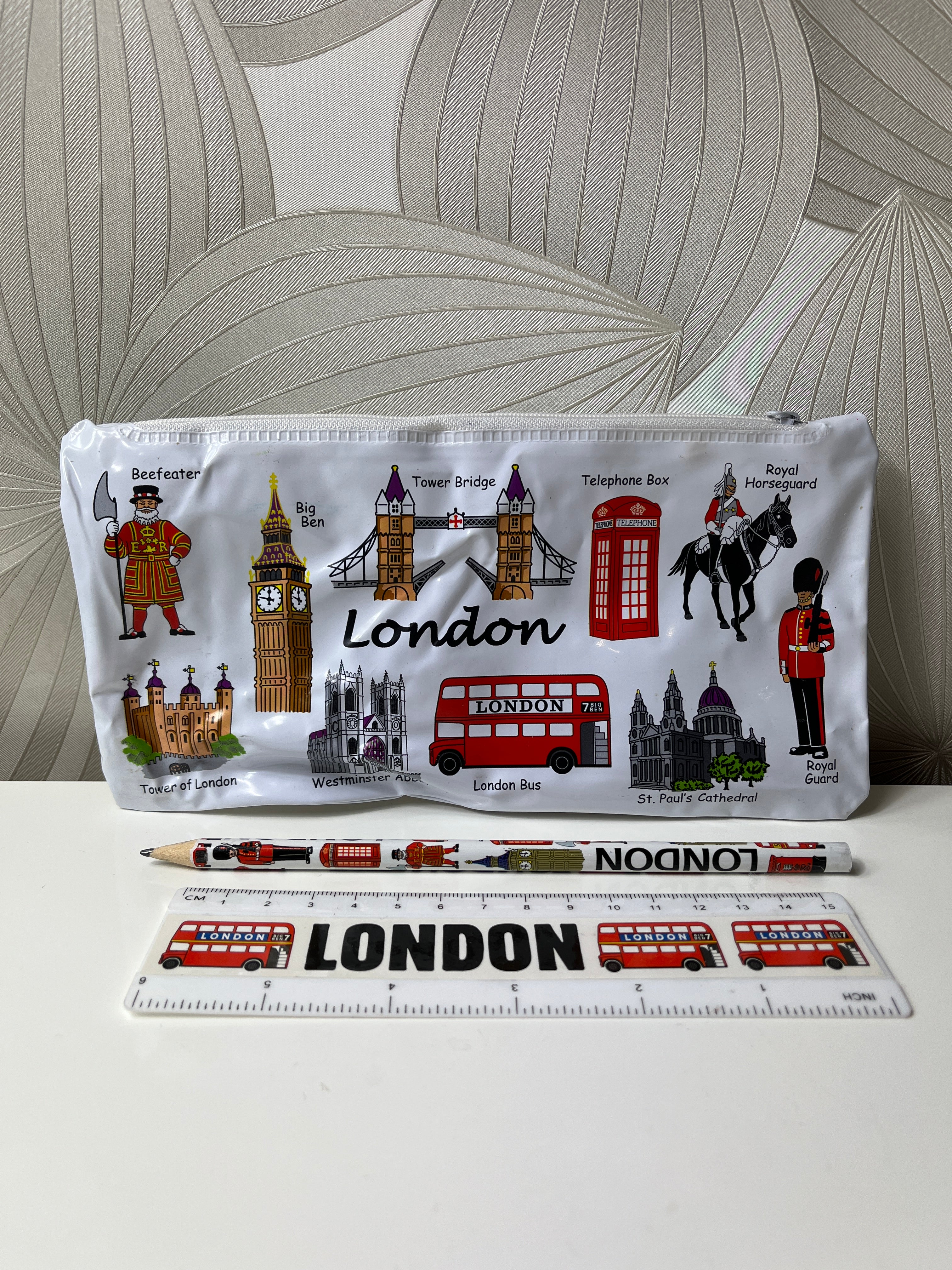 Suvenyrinis rinkinys „London“ (penalas, pieštukas, liniuotė)