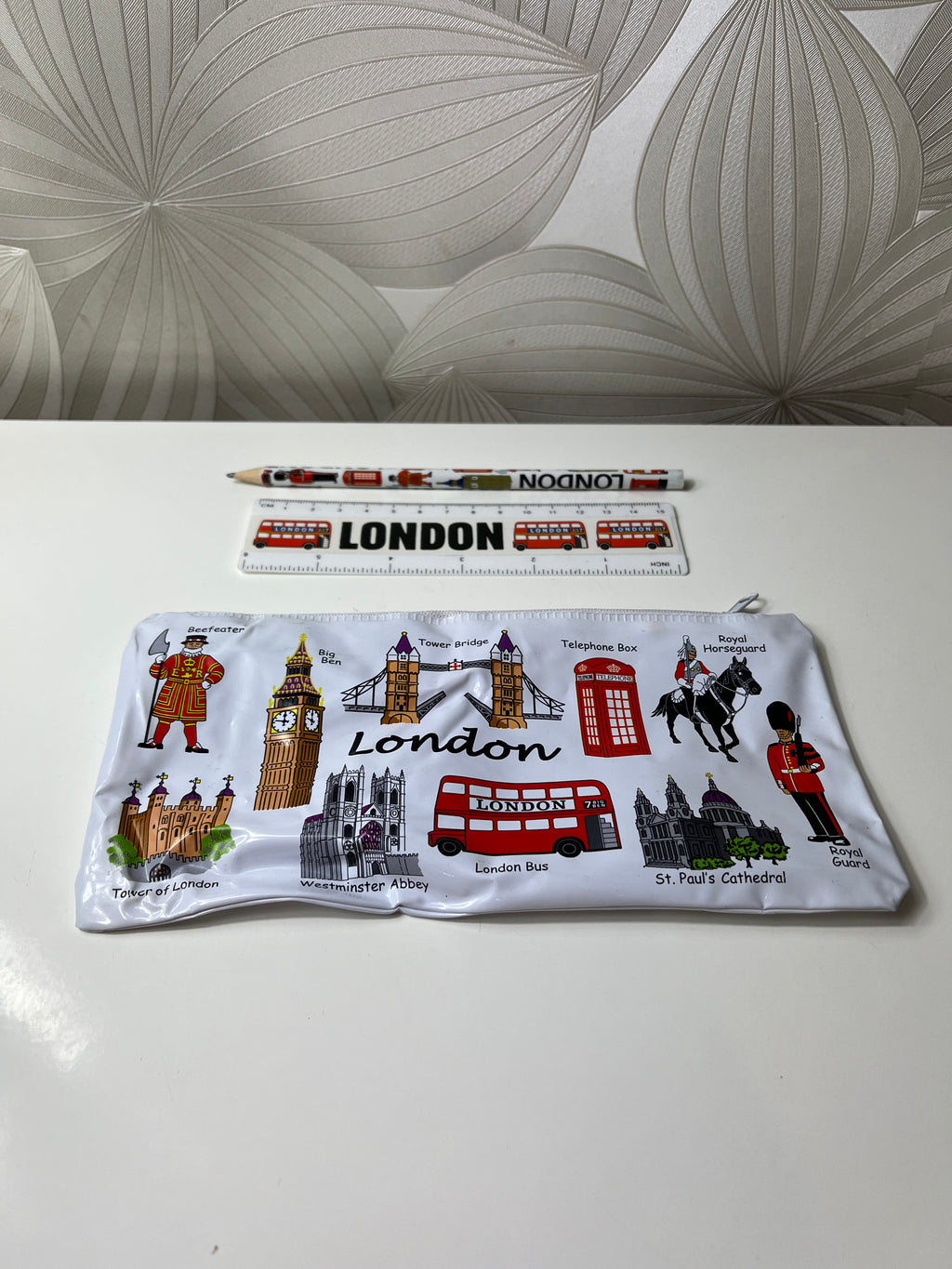Suvenyrinis rinkinys „London“ (penalas, pieštukas, liniuotė)