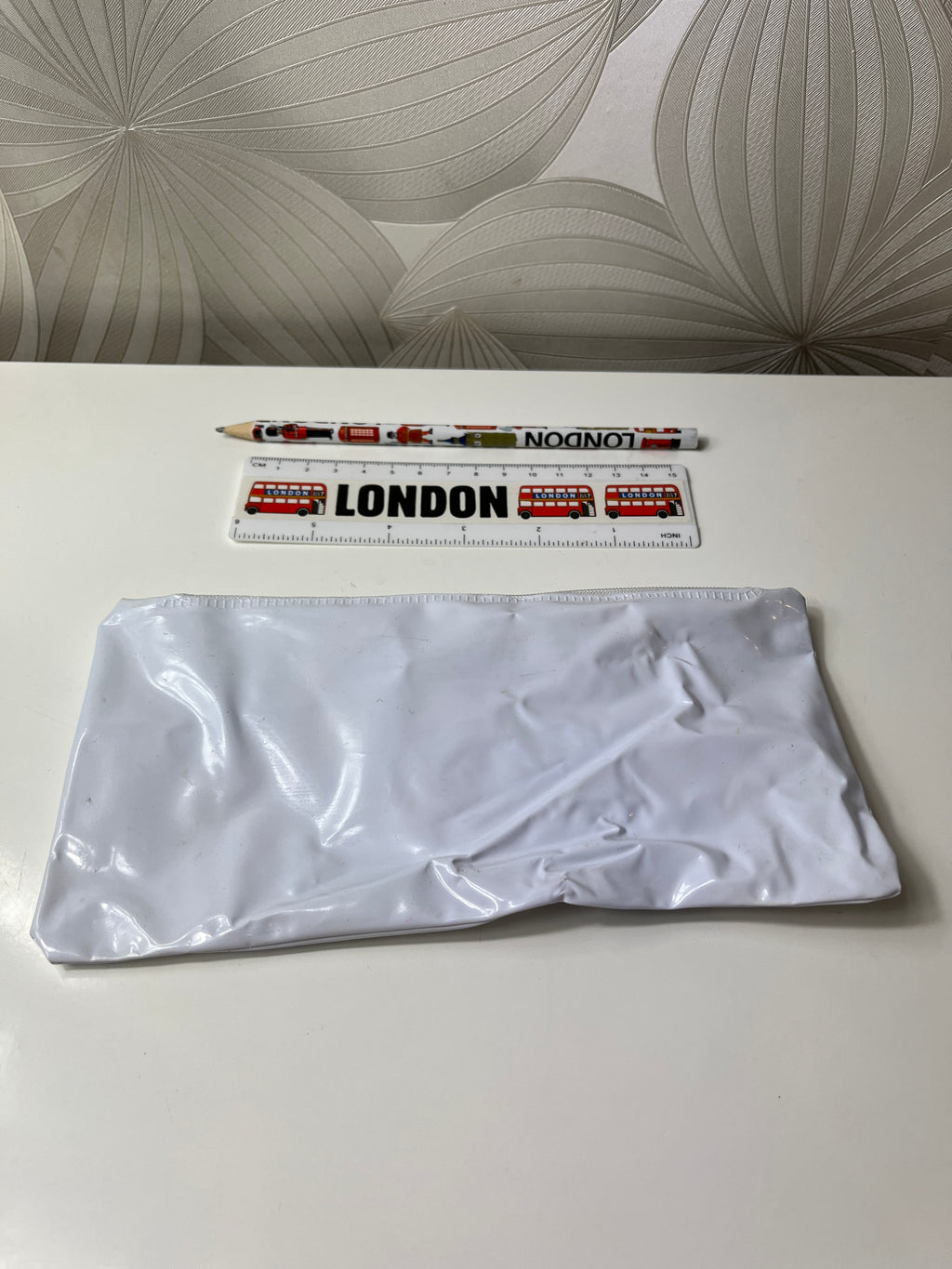 Suvenyrinis rinkinys „London“ (penalas, pieštukas, liniuotė)