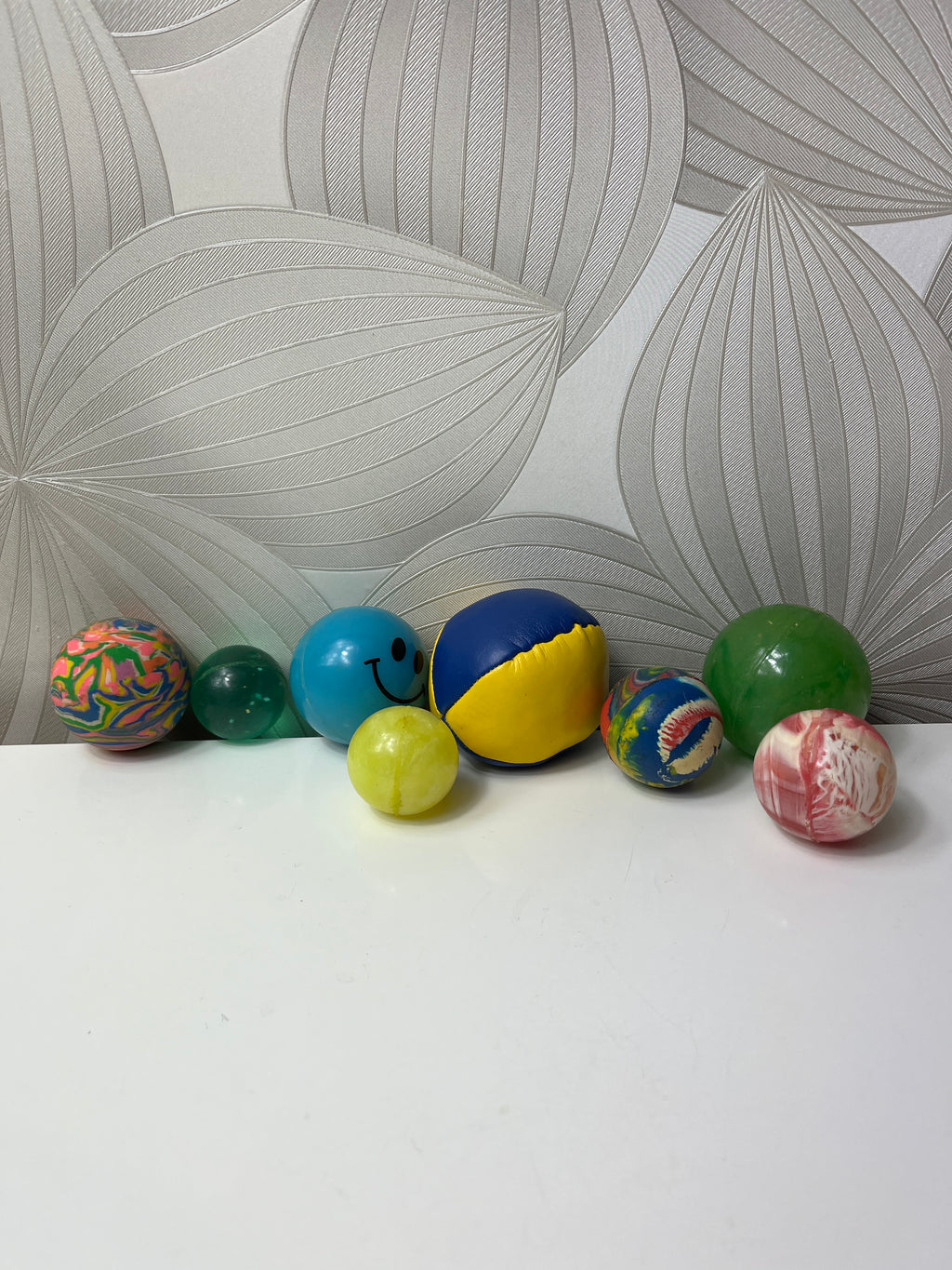 Įvairių kamuoliukų rinkinys