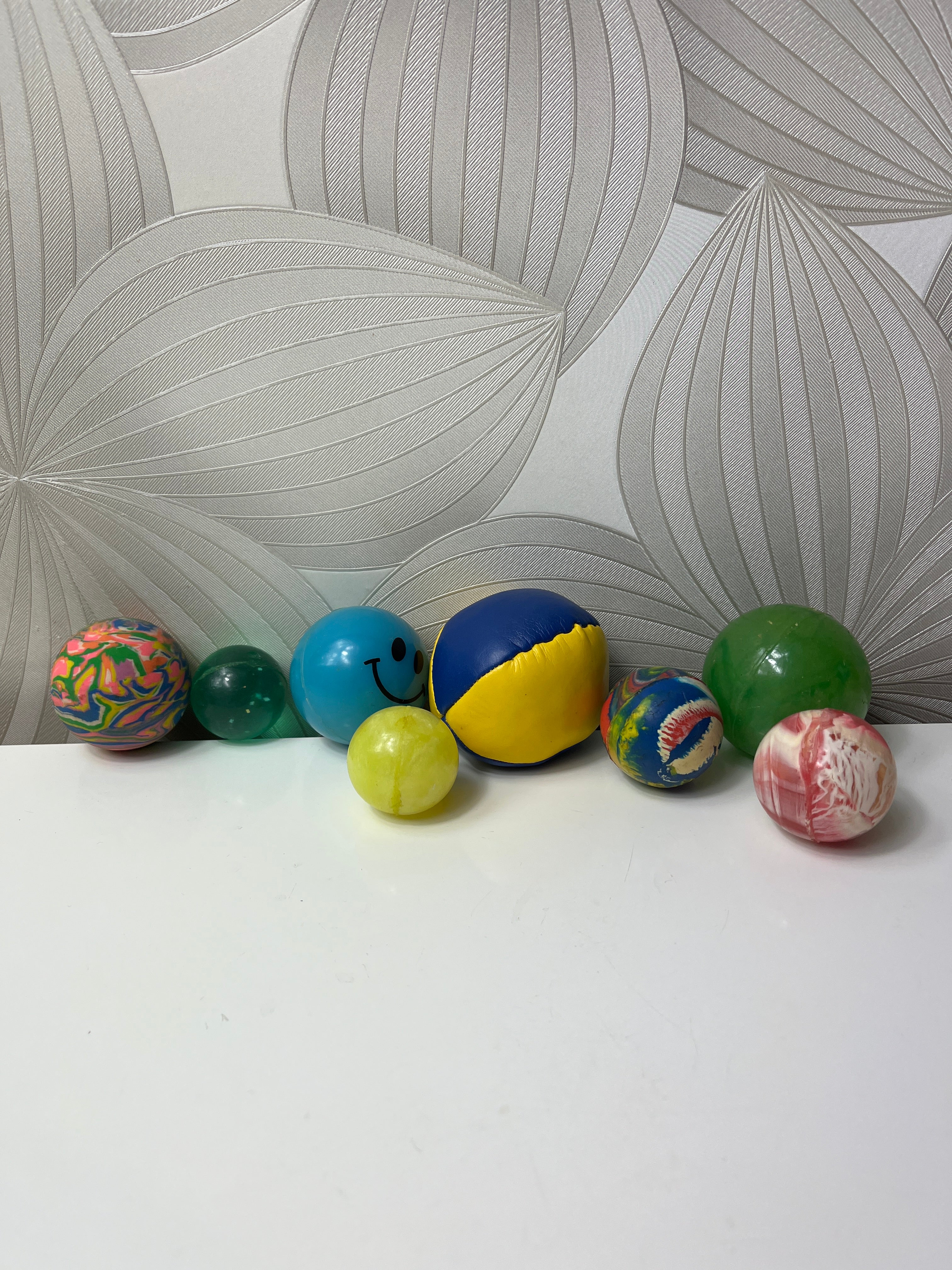 Įvairių kamuoliukų rinkinys