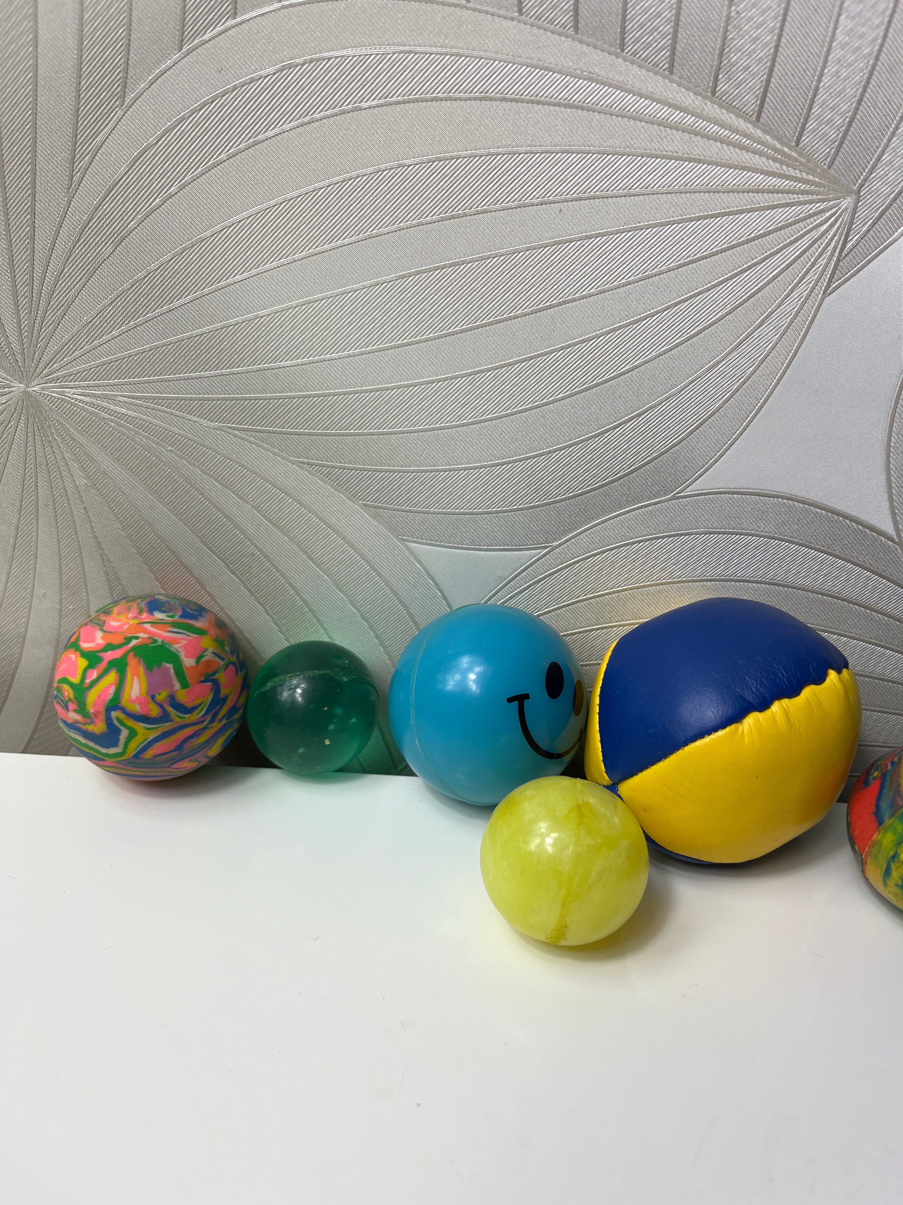 Įvairių kamuoliukų rinkinys