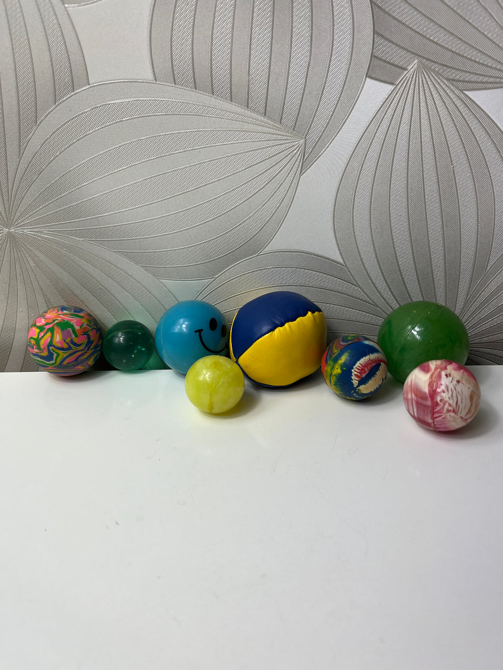 Įvairių kamuoliukų rinkinys