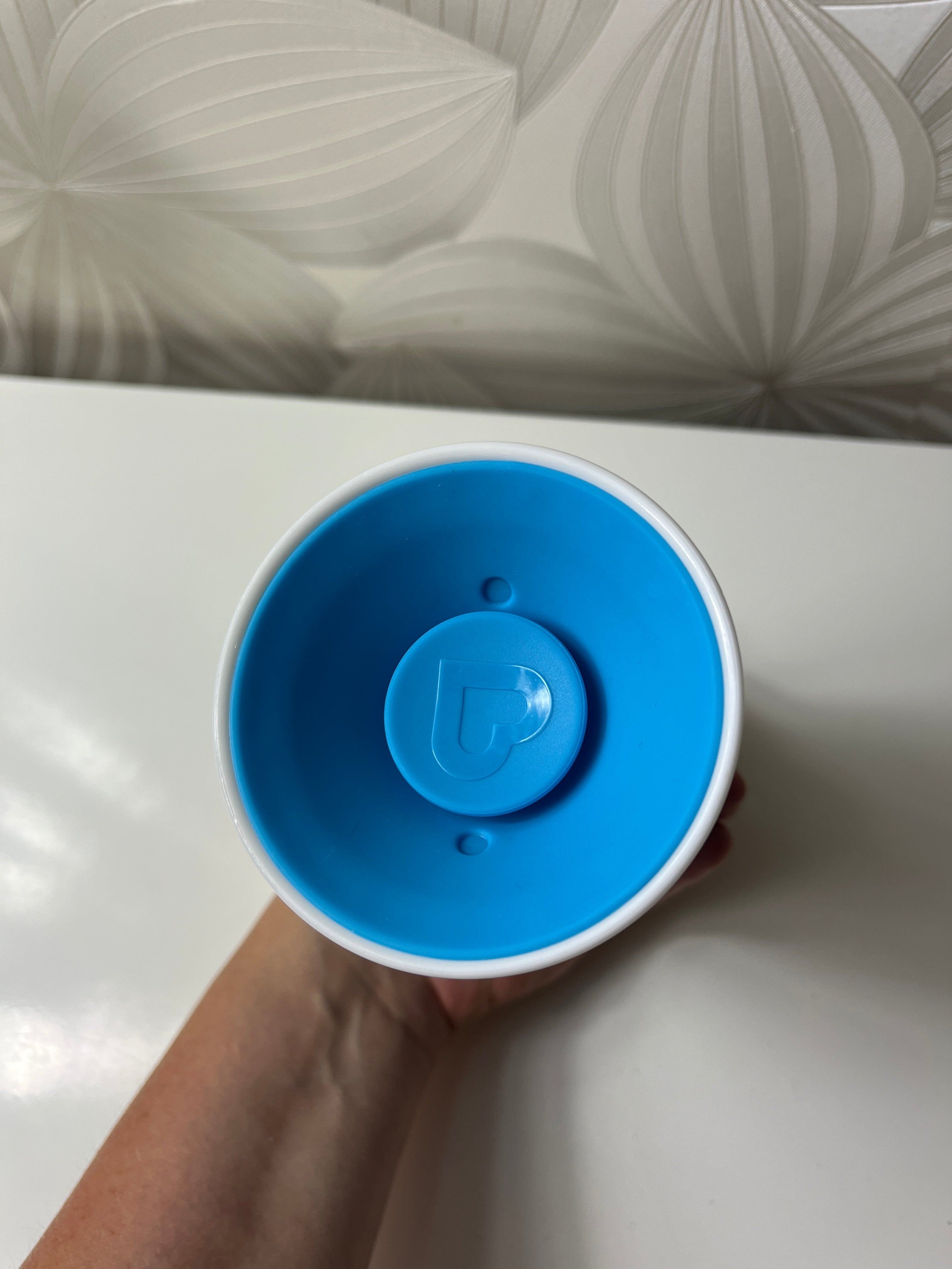 Vaikiška gertuvė – mokomasis puodelis vaikui