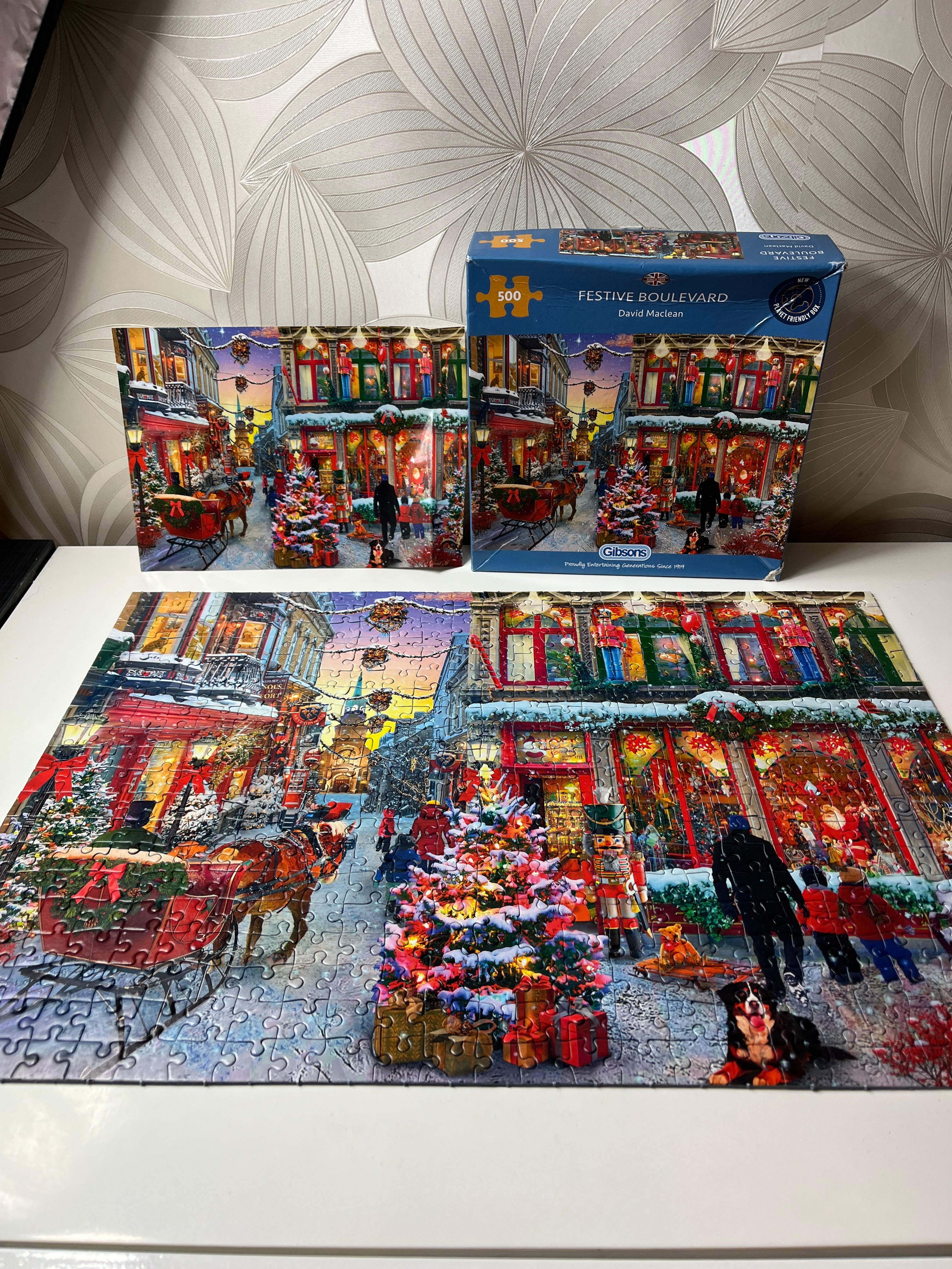 Dėlionė „Festive Boulevard“ (500 detalių)