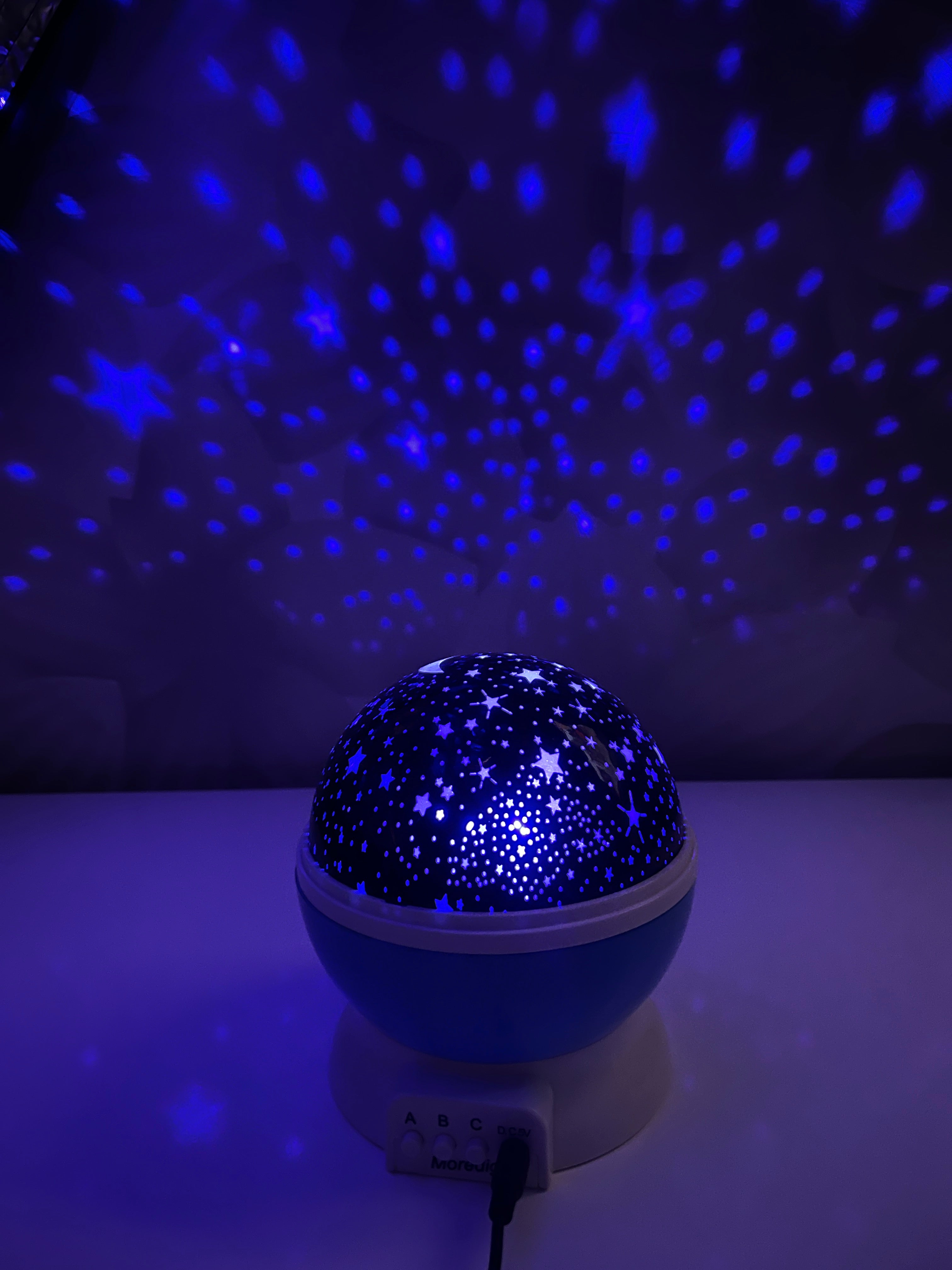 Projektorius „Žvaigždžių naktis“