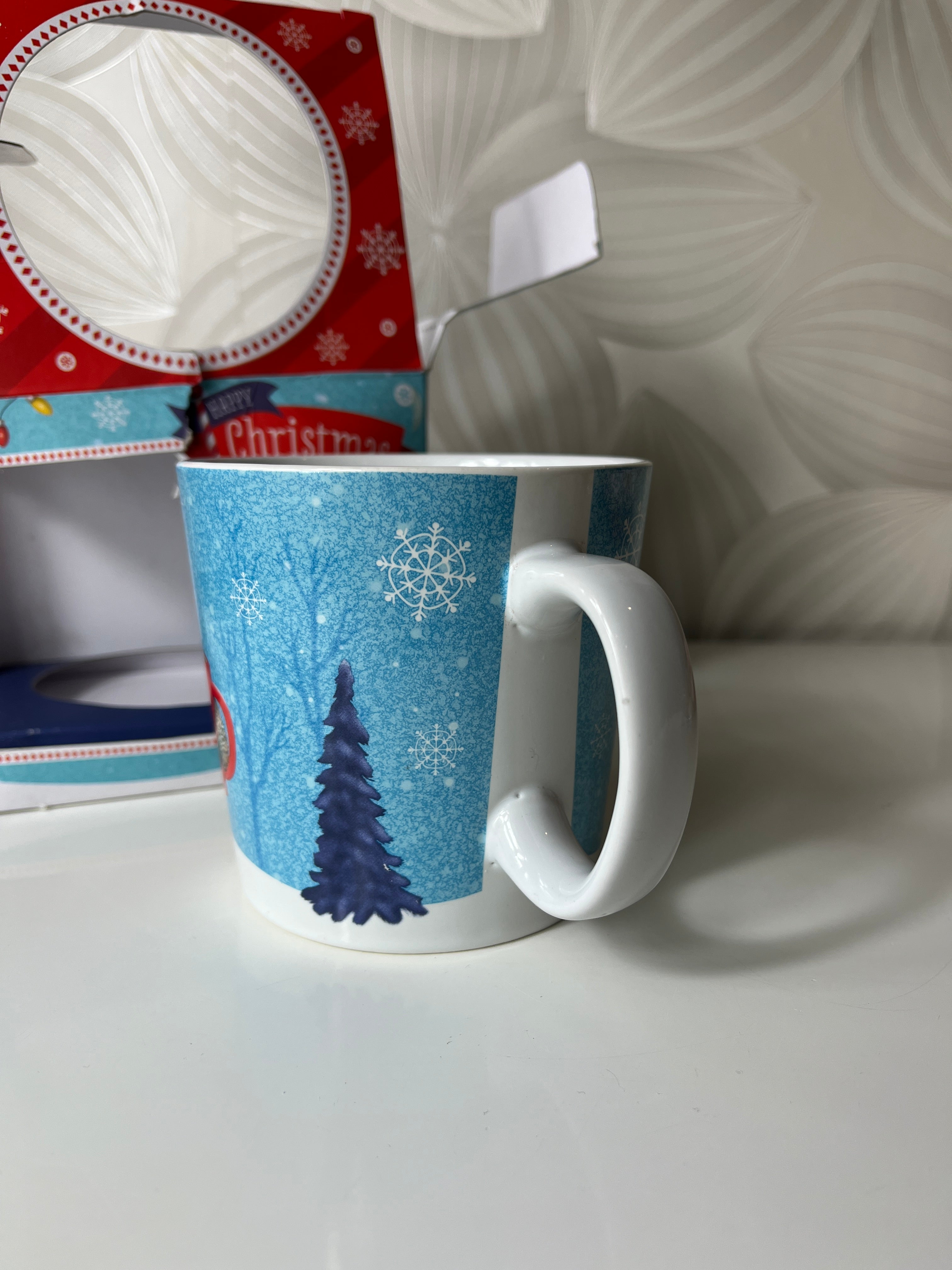 Kalėdinis puodelis „Happy Christmas“