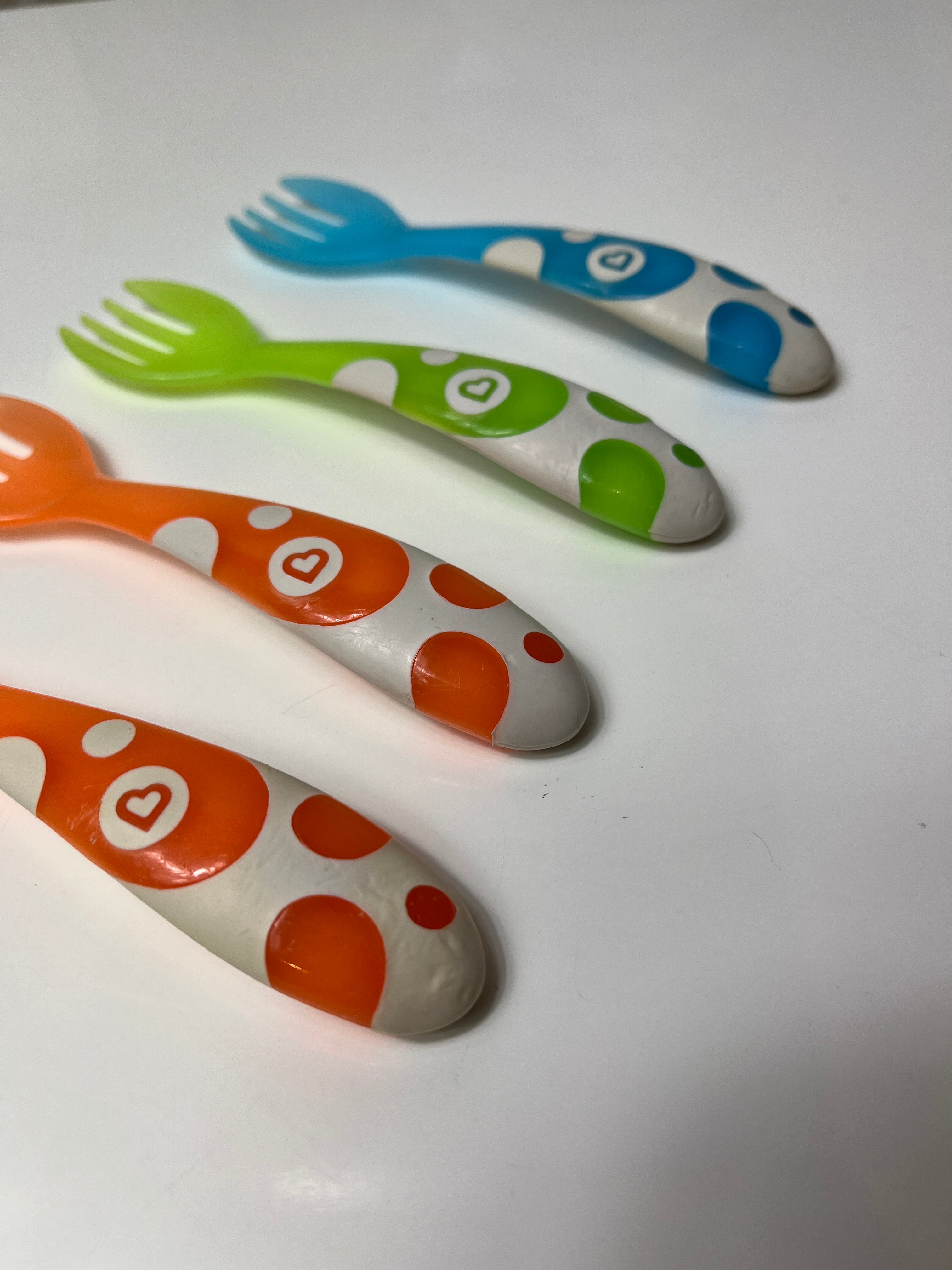 Vaikiški šaukšteliai ir šakutės