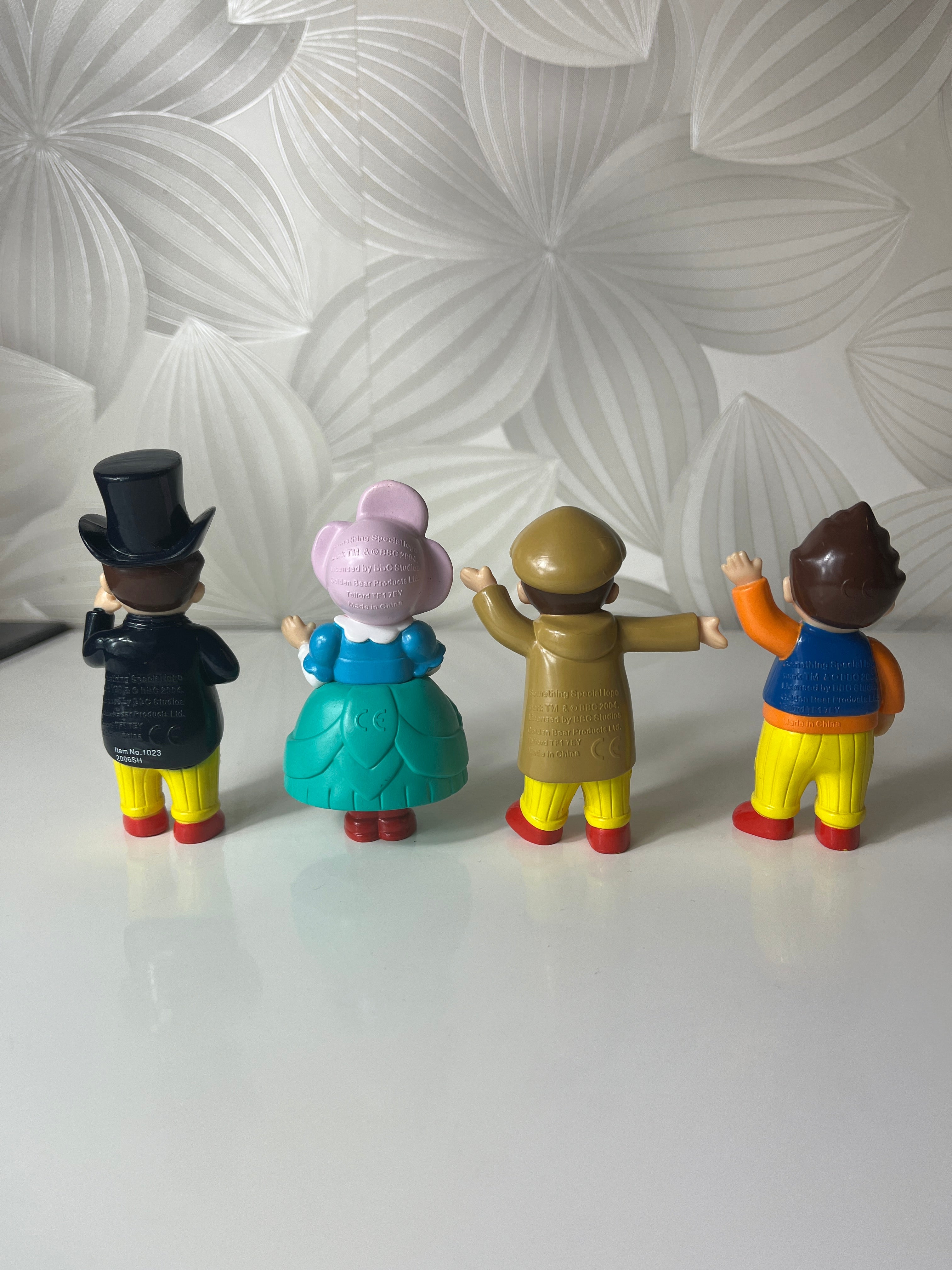 Vintažinis retro klounų ketvertukas „Mr Tumble and Friends“