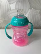 Vaikiška gertuvė su rankenomis „Nuby“