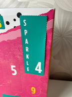 Advento kalendorius su kosmetikos priemonėmis