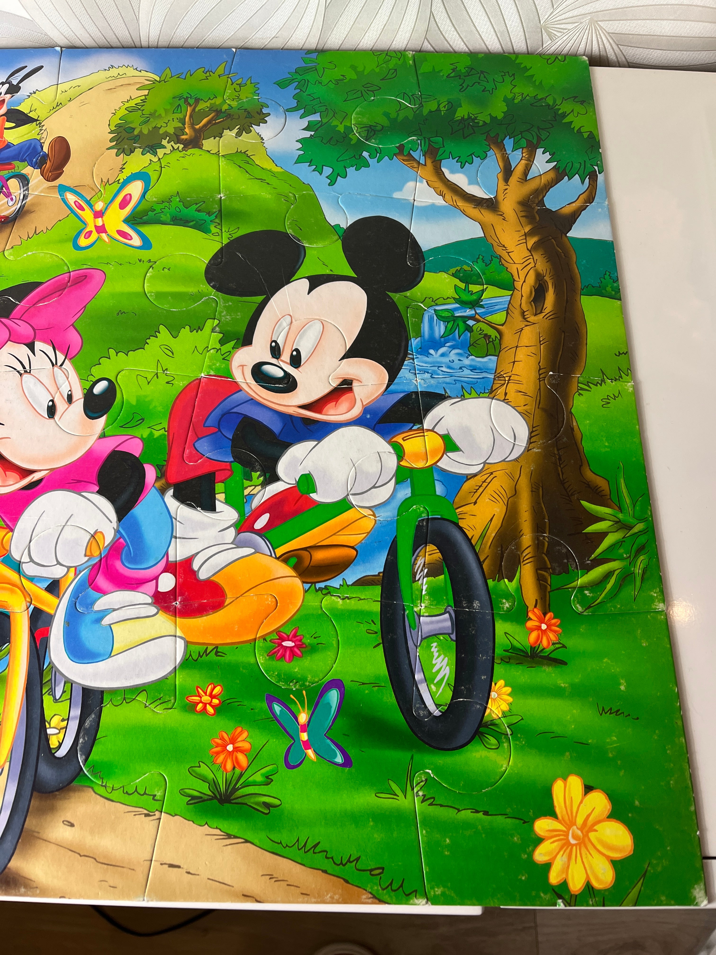 Clementoni „SuperColor MAXI“ dėlionė su Mickey Mouse, Minnie Mouse, Pluto ir Donald Duck