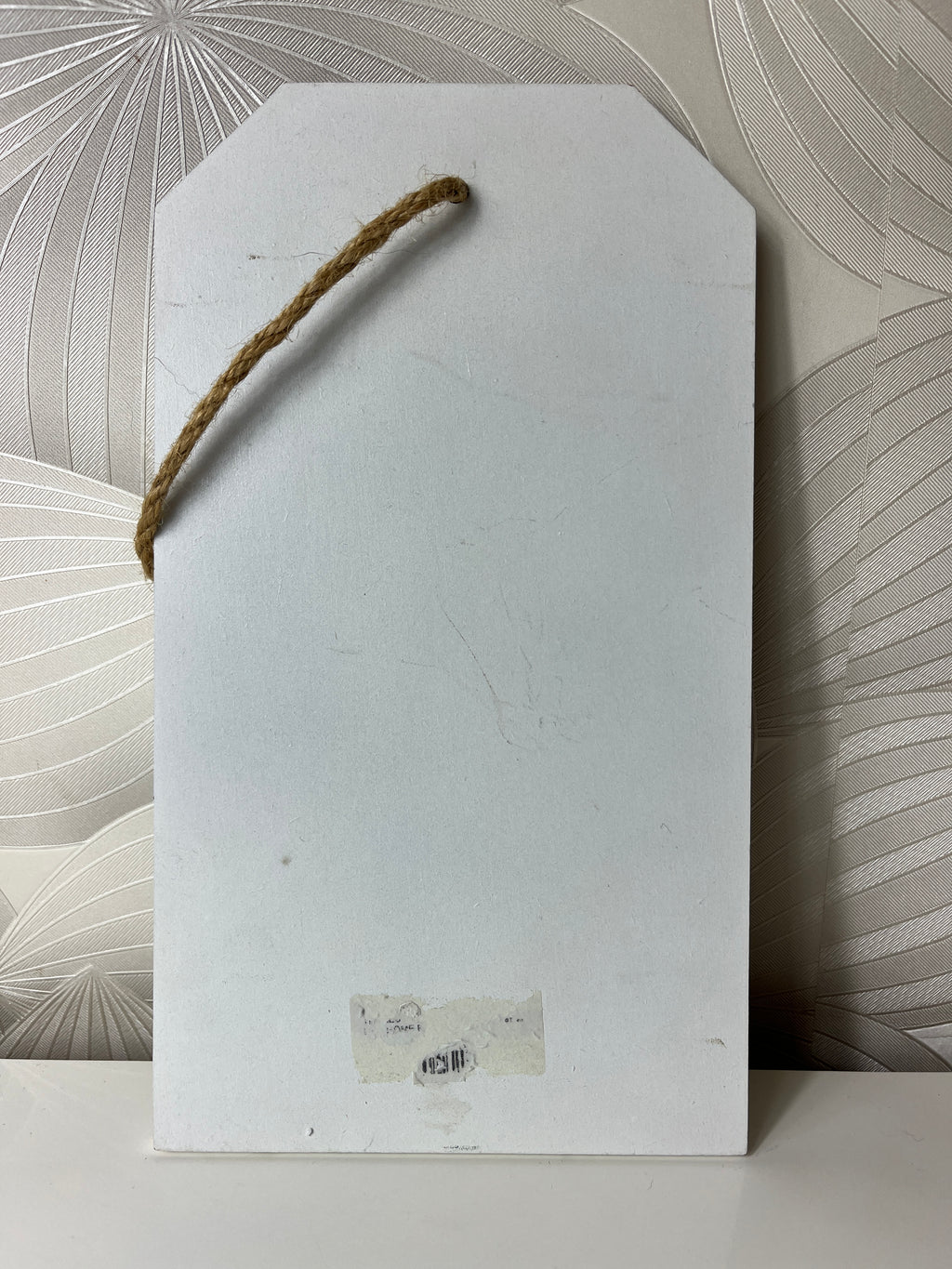 Medinė dekoracija „There is no place like home“