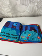 Minkšta knygelė „Peek-a-Boo Forest“ (Lamaze)